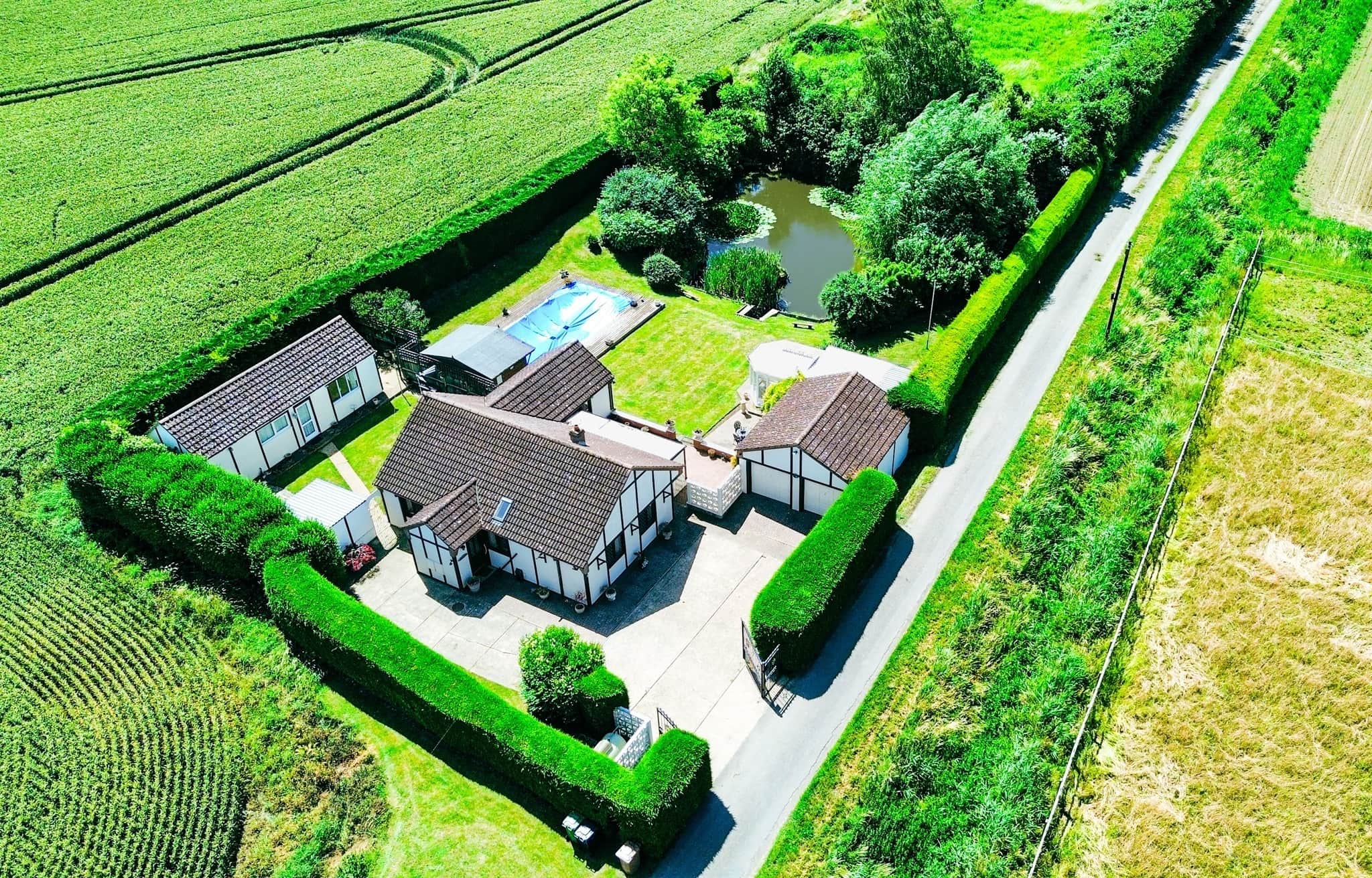 Property photo 0
