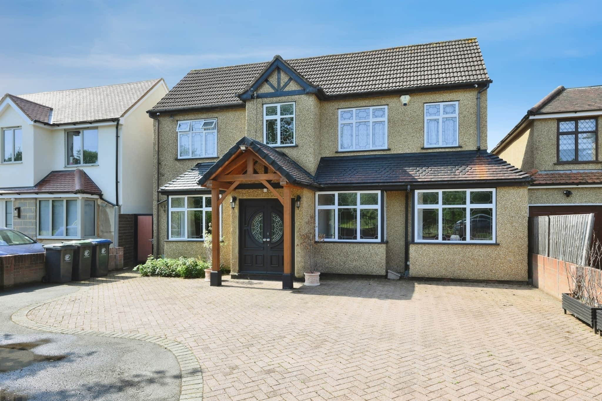 Property photo 0