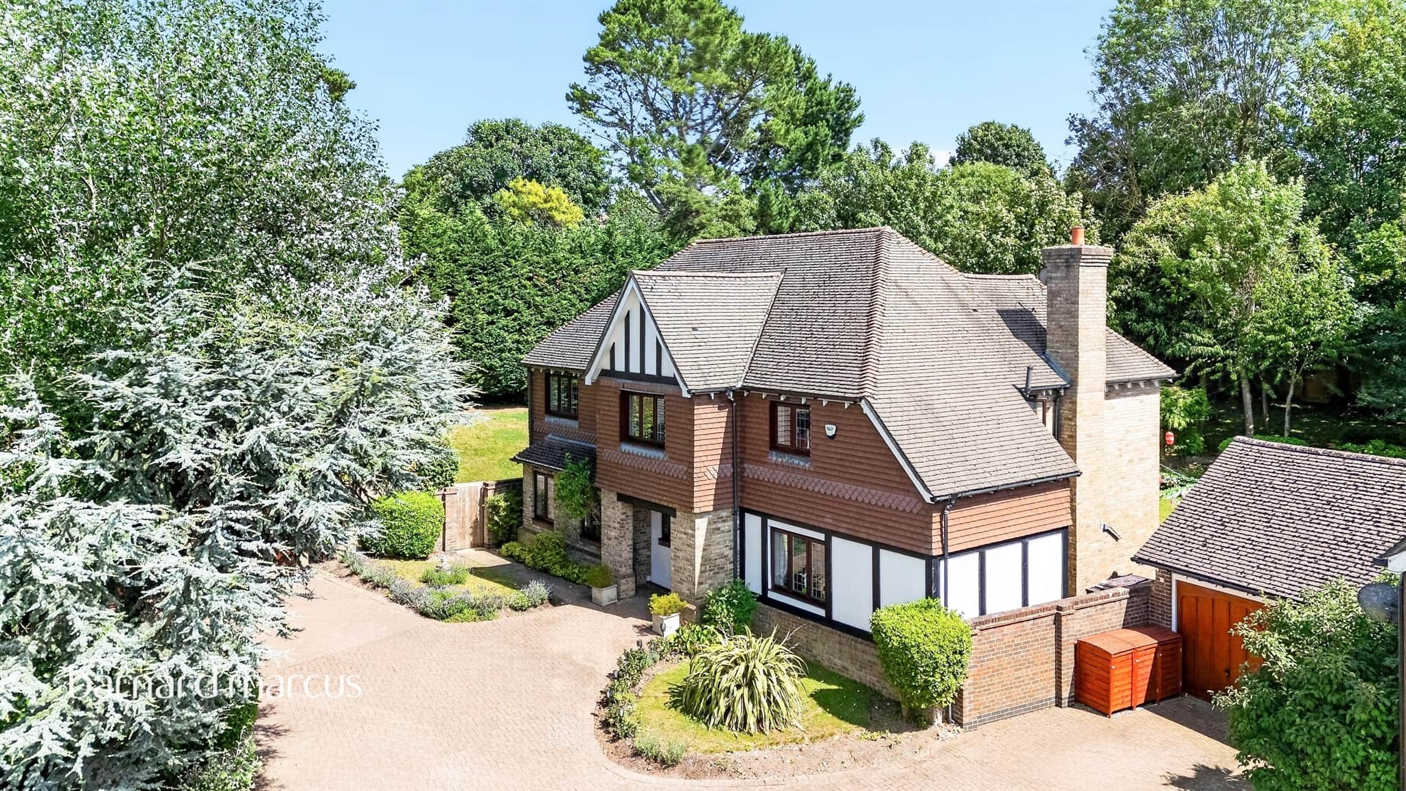 Property photo 0
