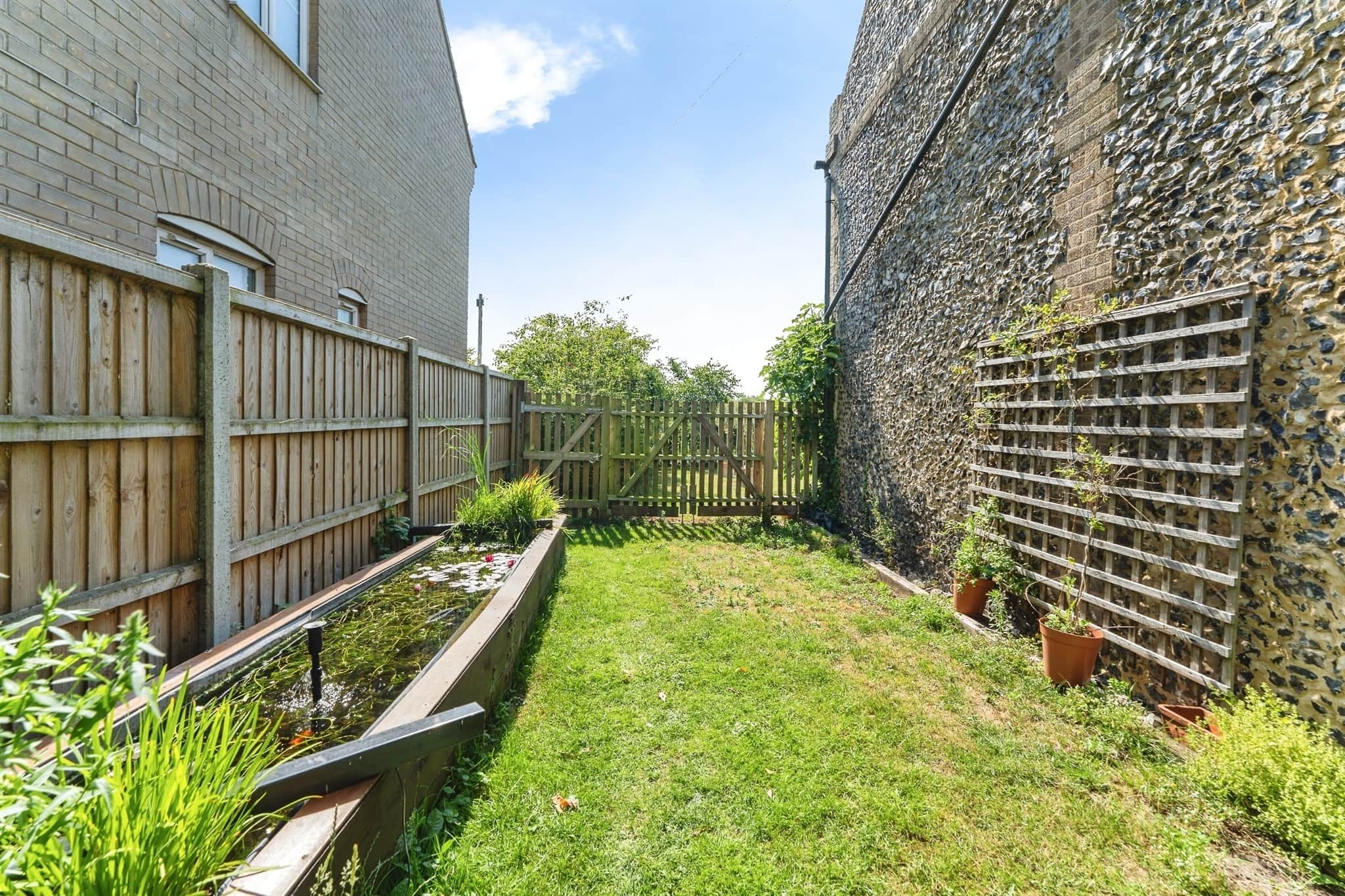 Property photo 23