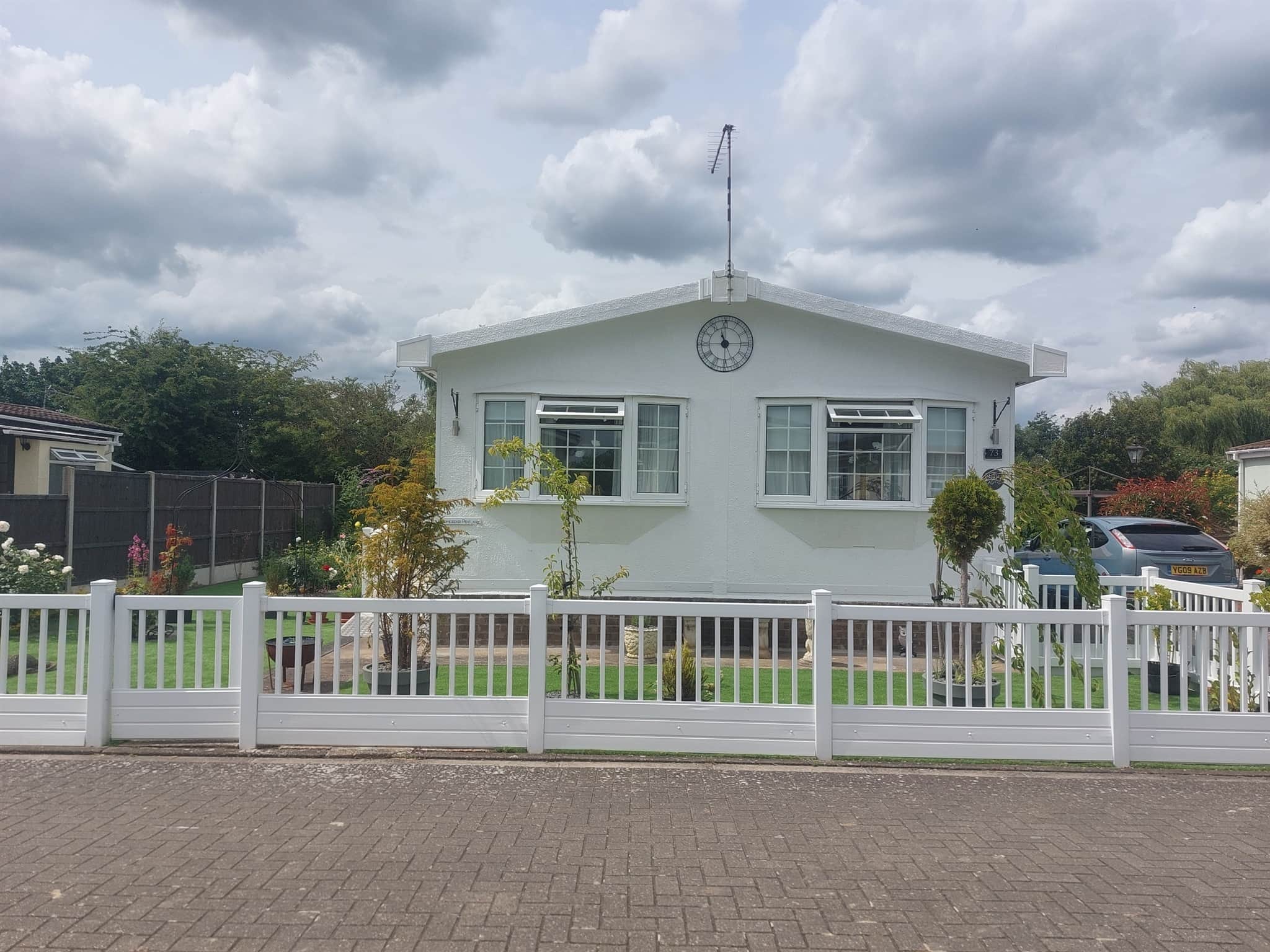 Property photo 0