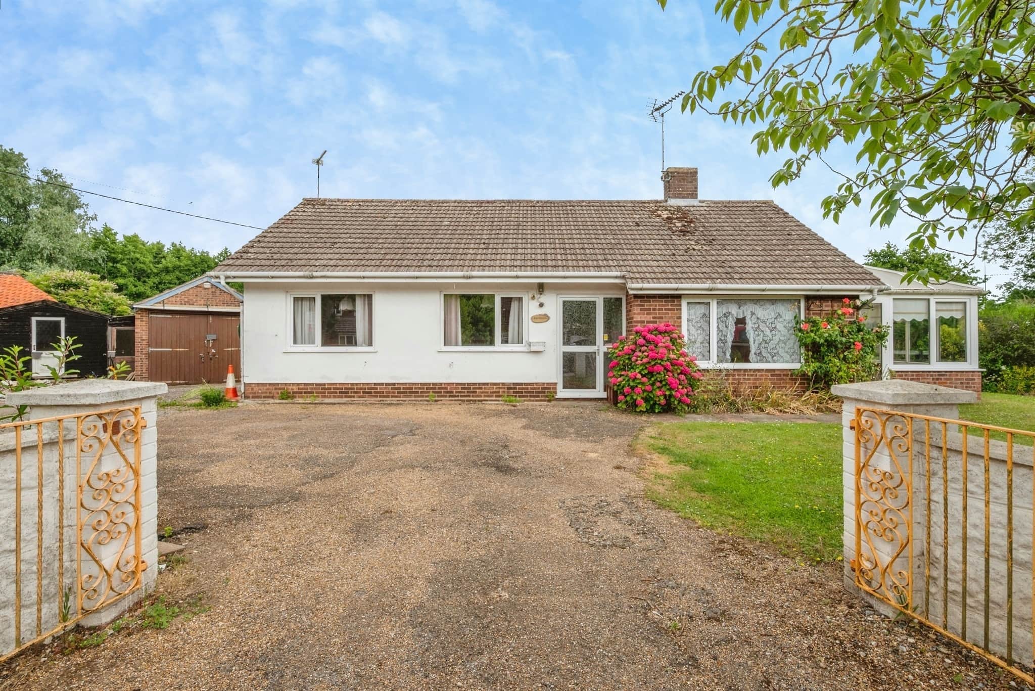 Property photo 0