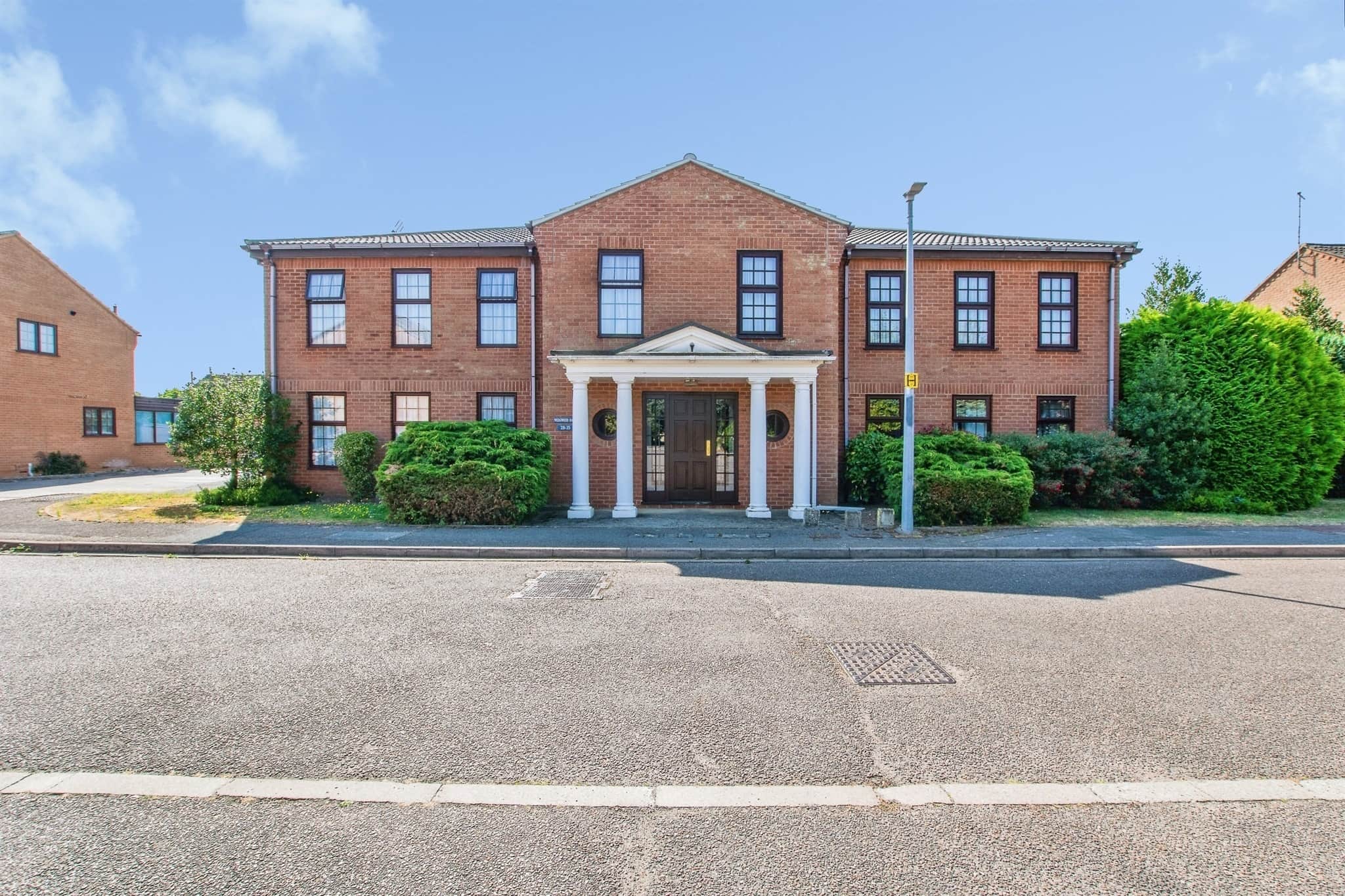 Property photo 0