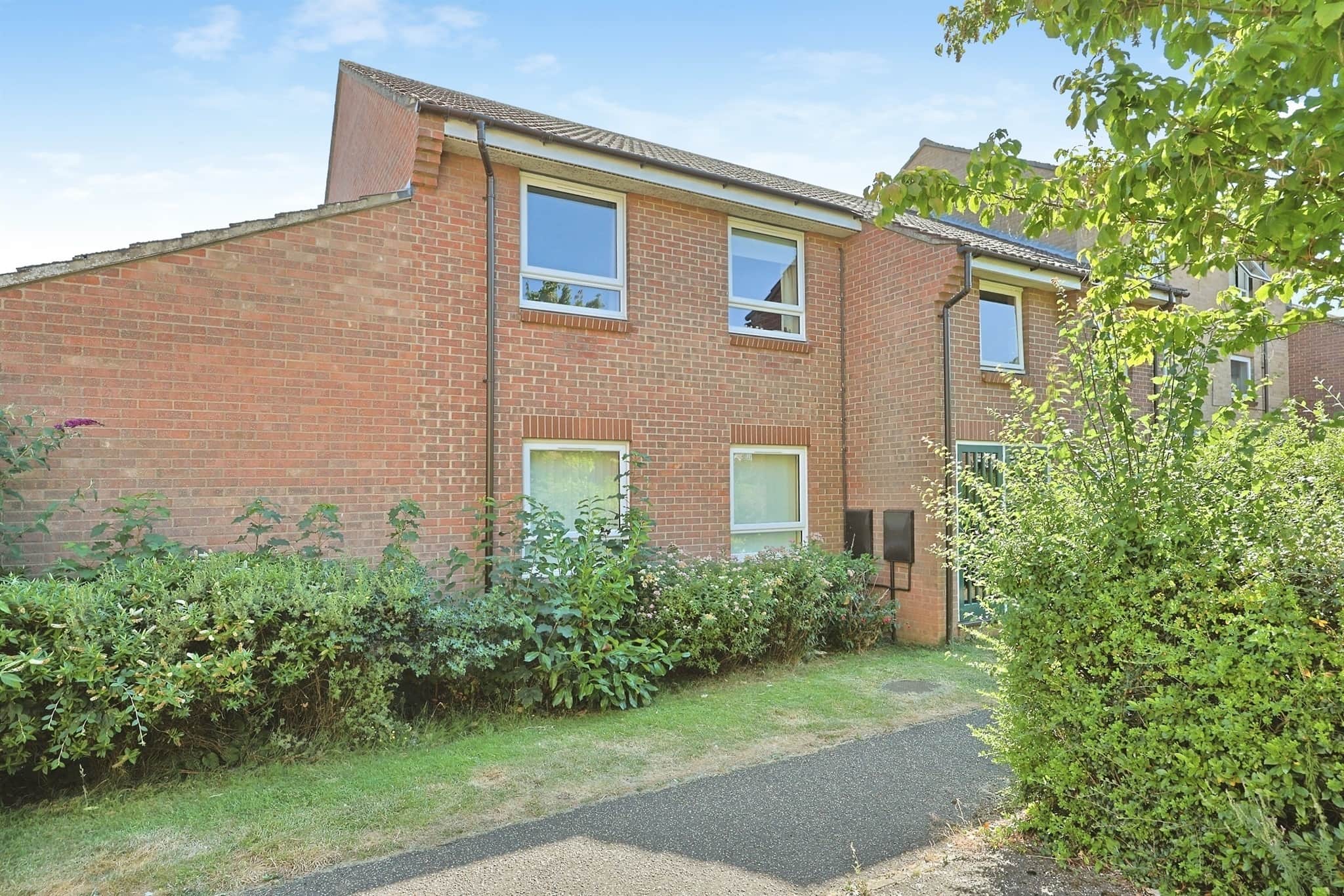 Property photo 0