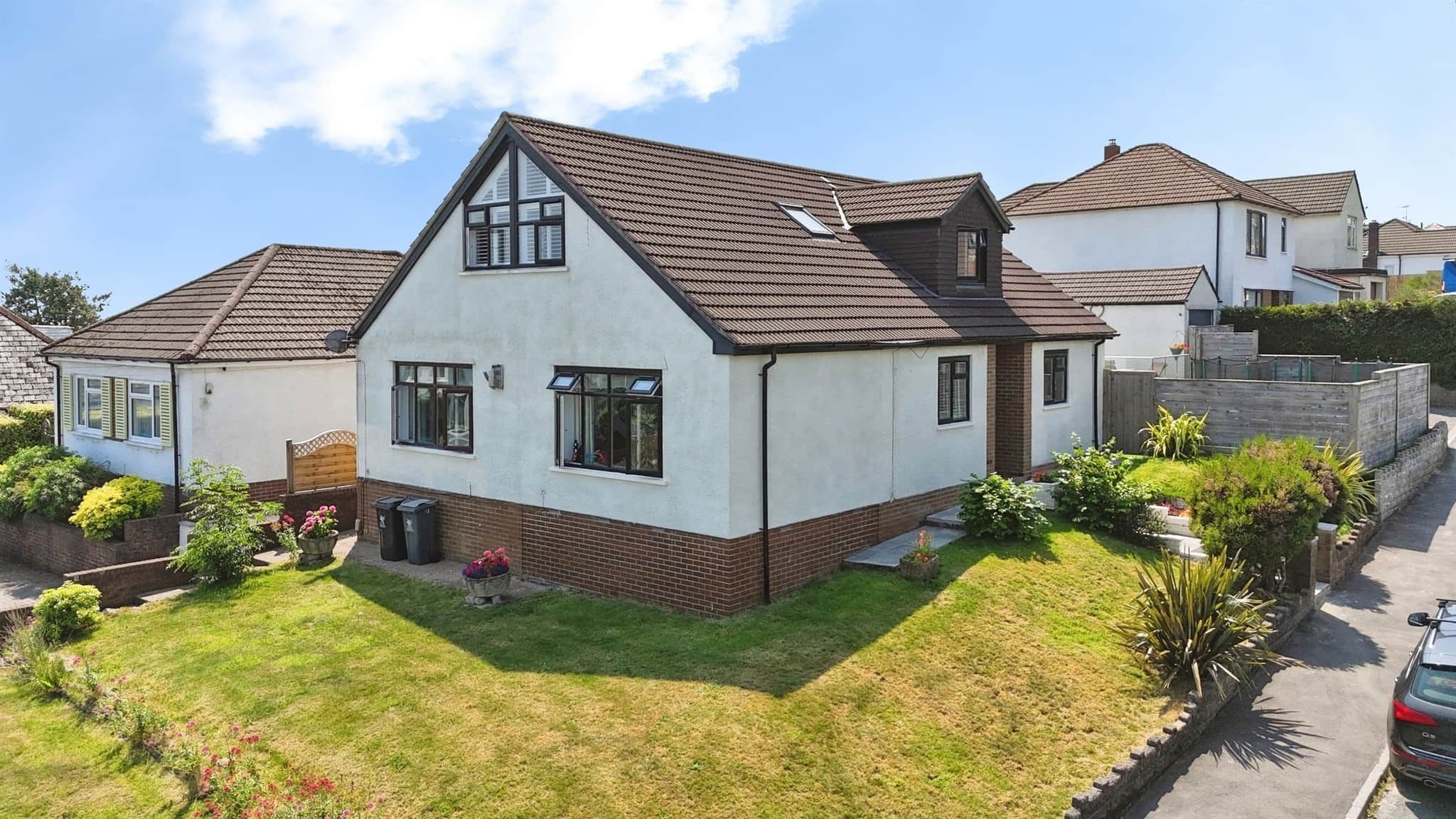 Property photo 0