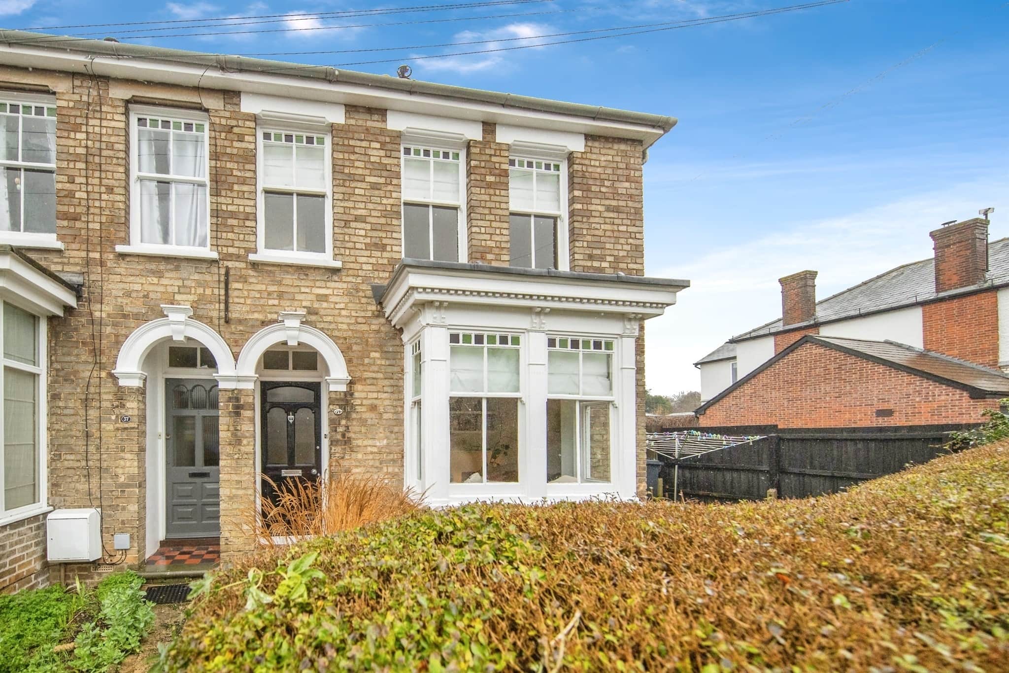 Property photo 0
