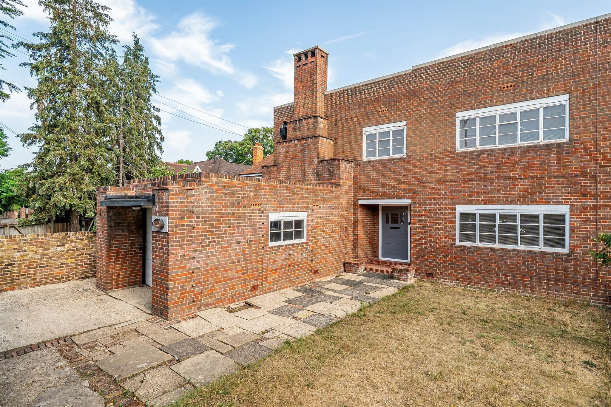 Property photo 0