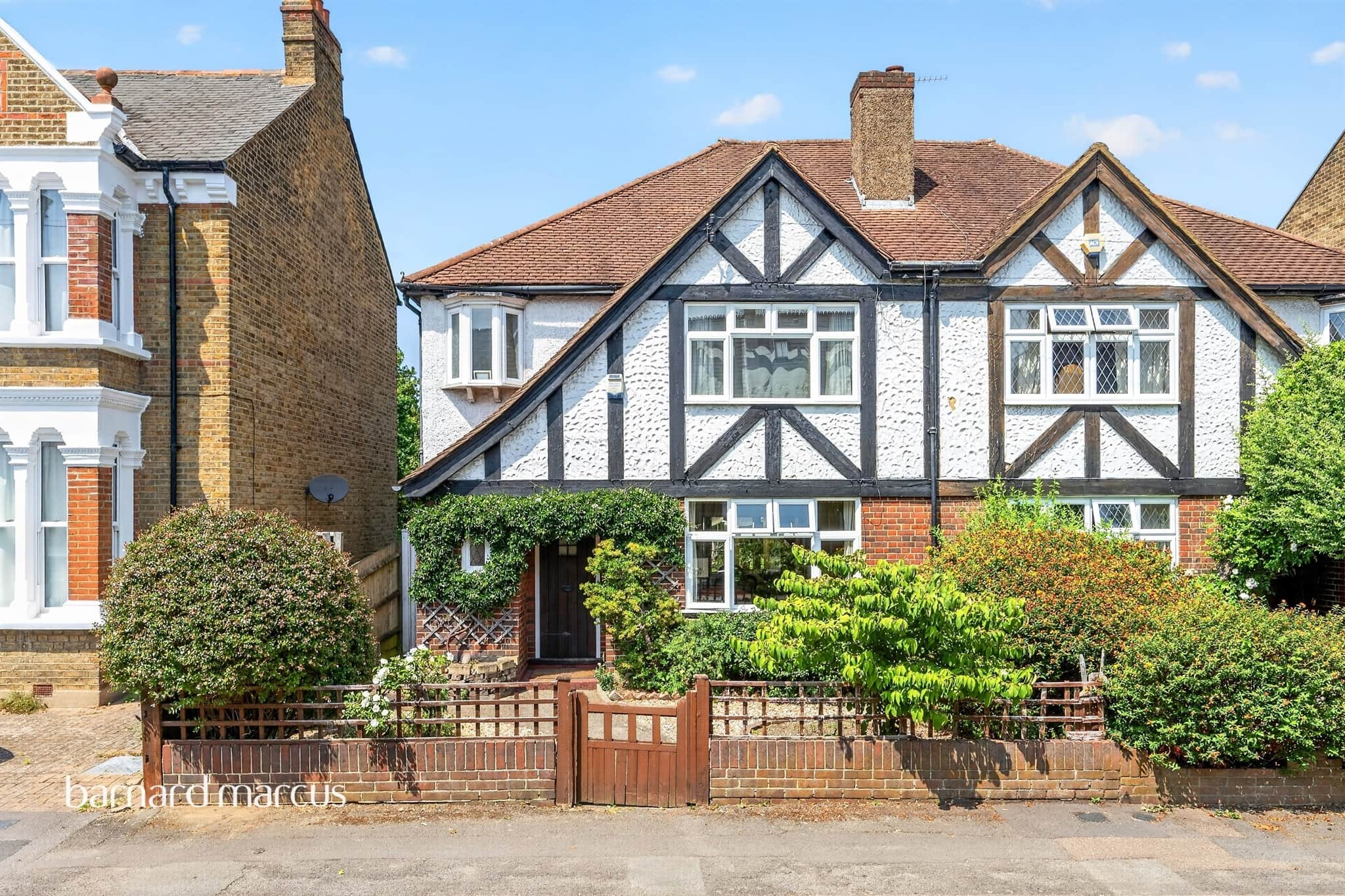 Property photo 0