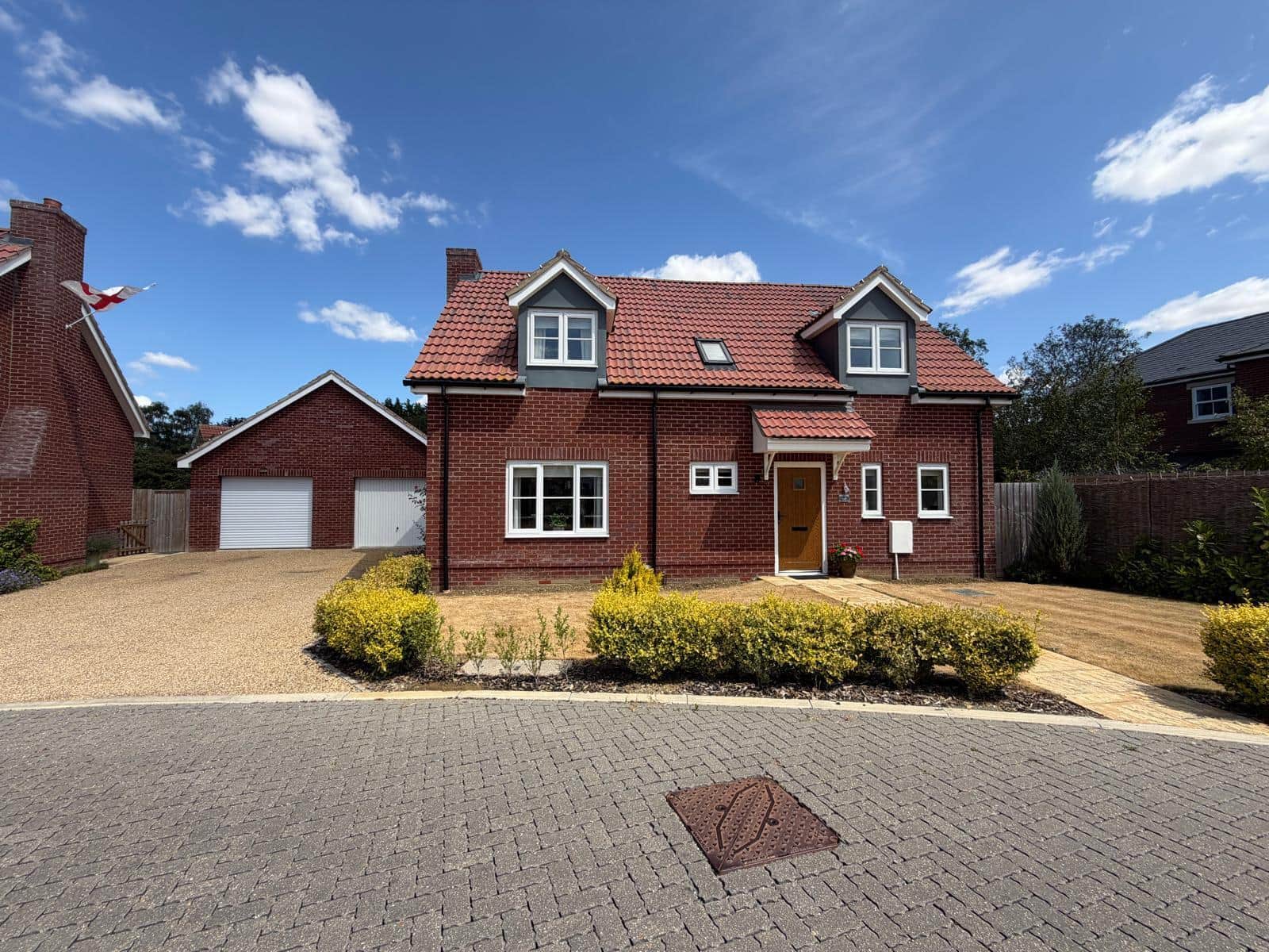 Property photo 0