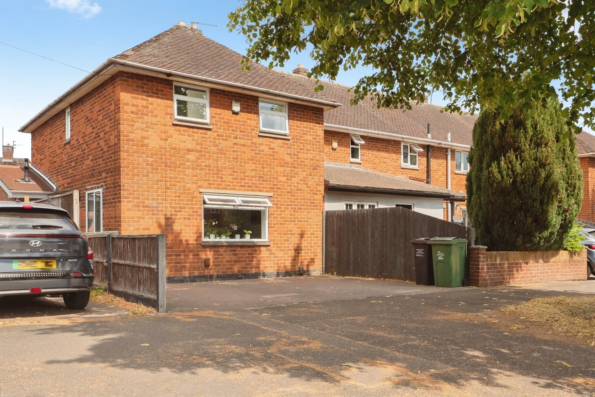 Property photo 0