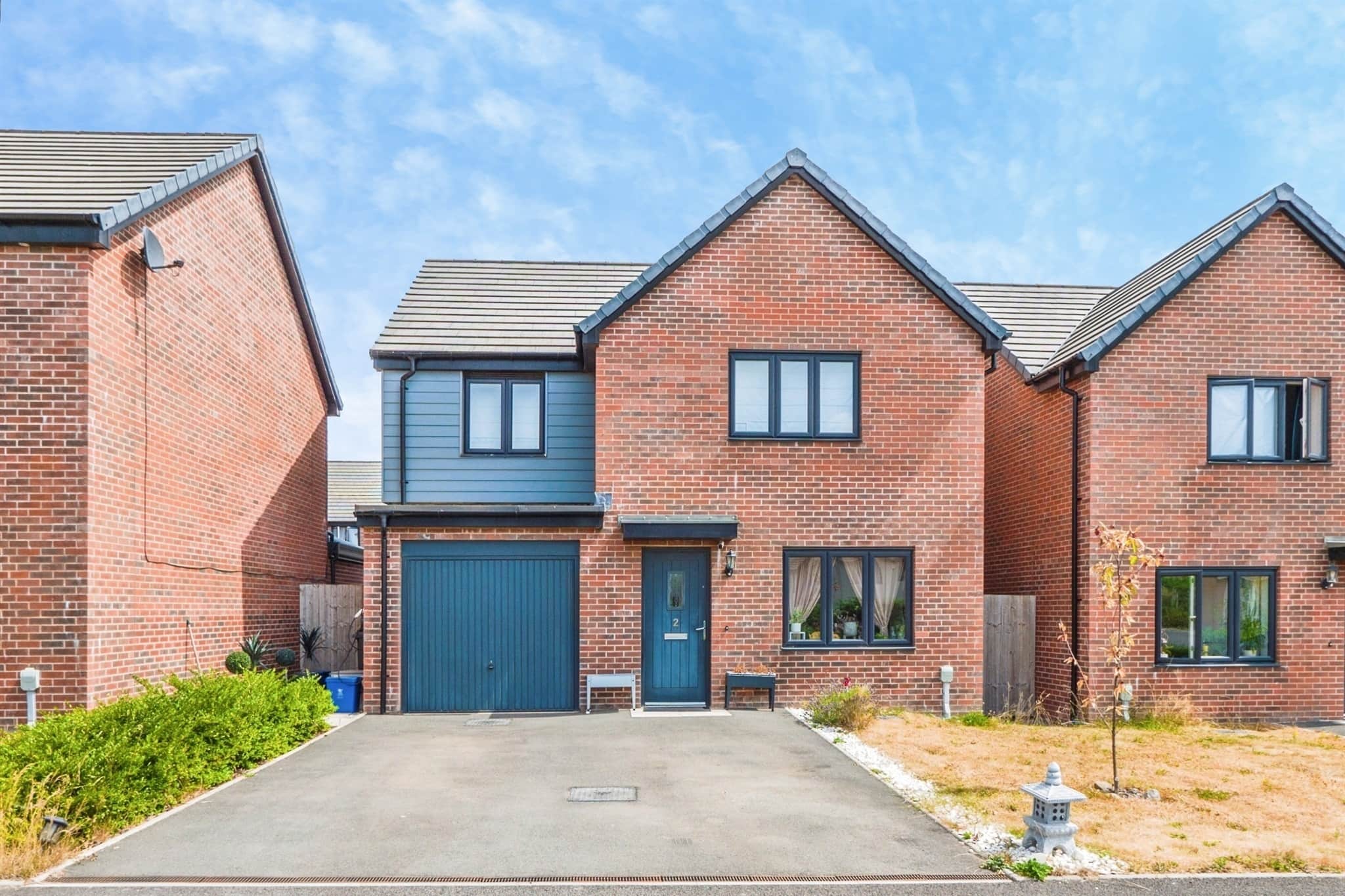 Property photo 0