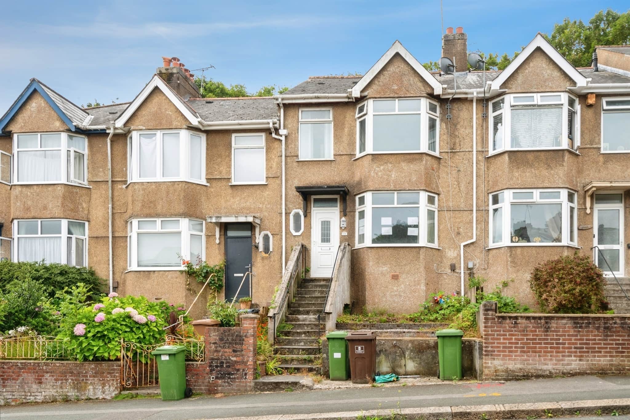 Property photo 0