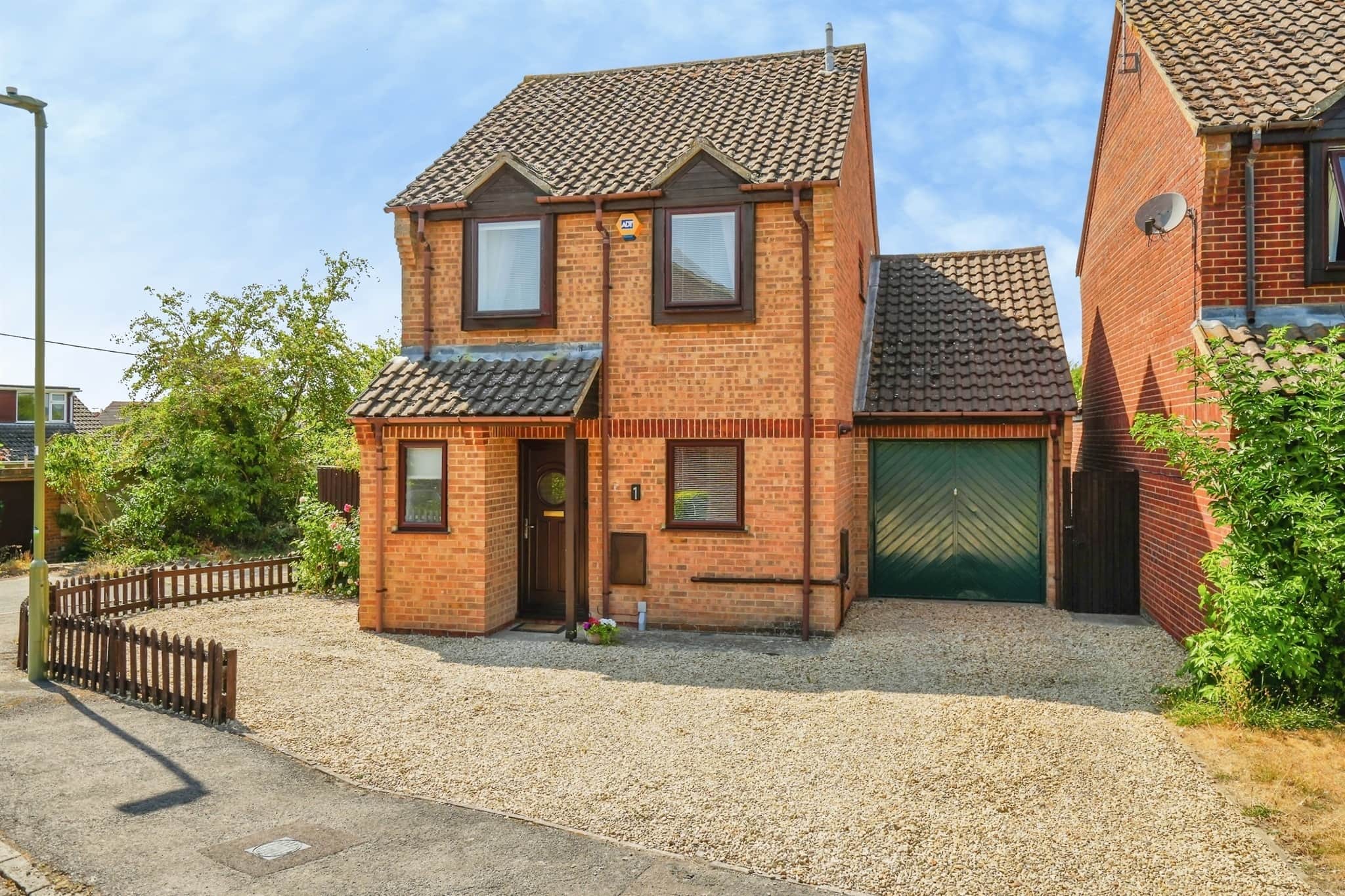 Property photo 0
