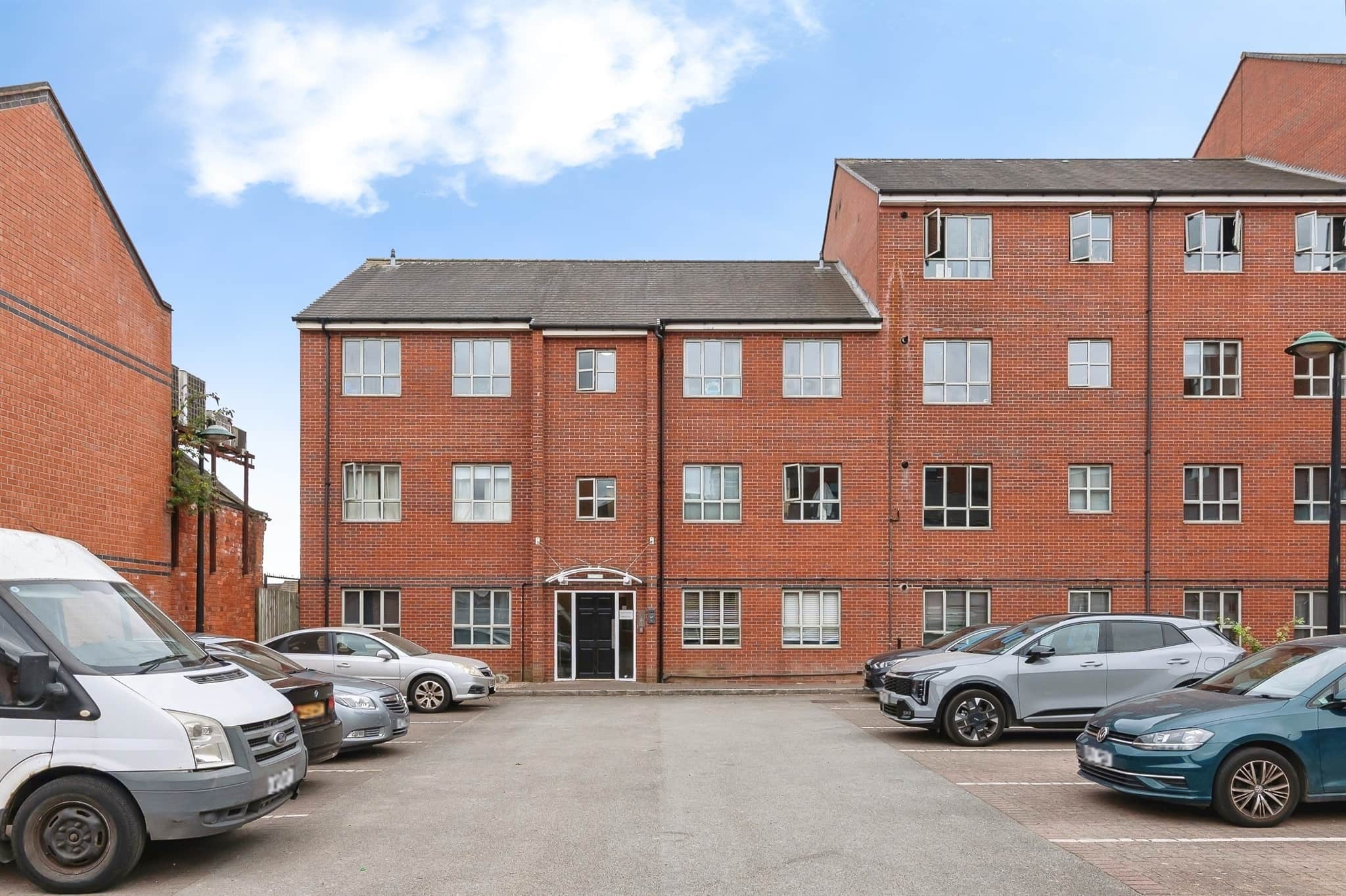 Property photo 0