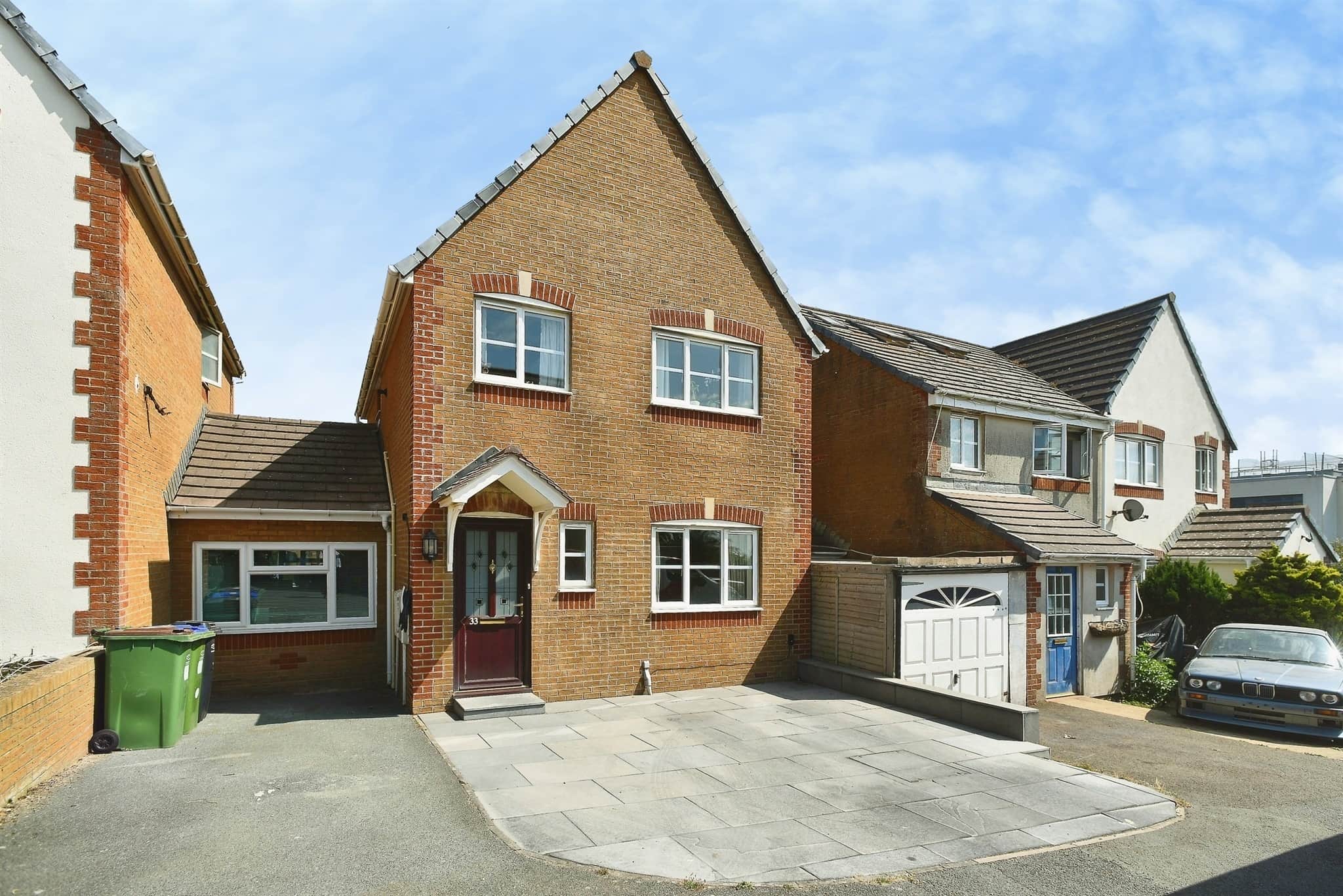 Property photo 0