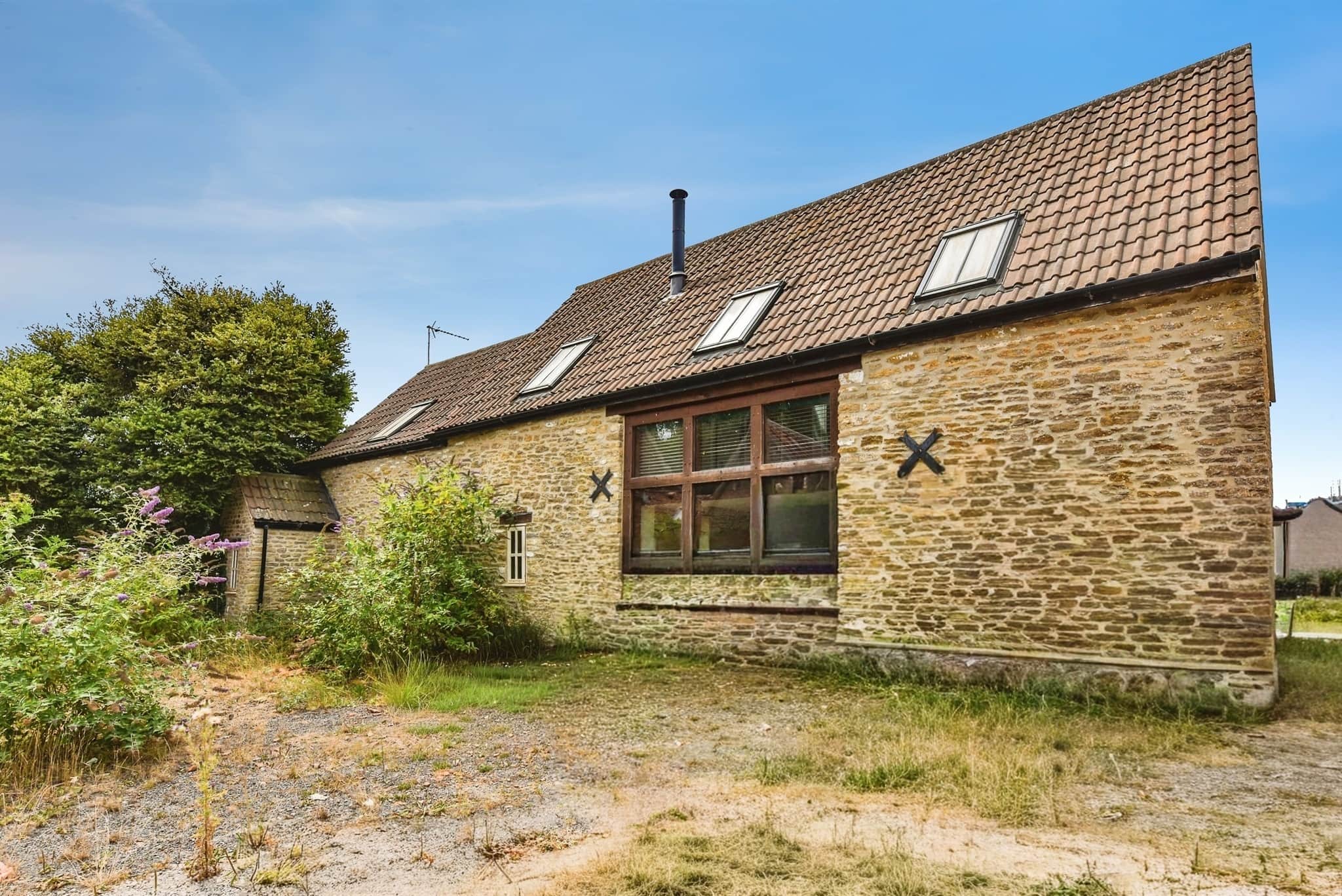 Property photo 0