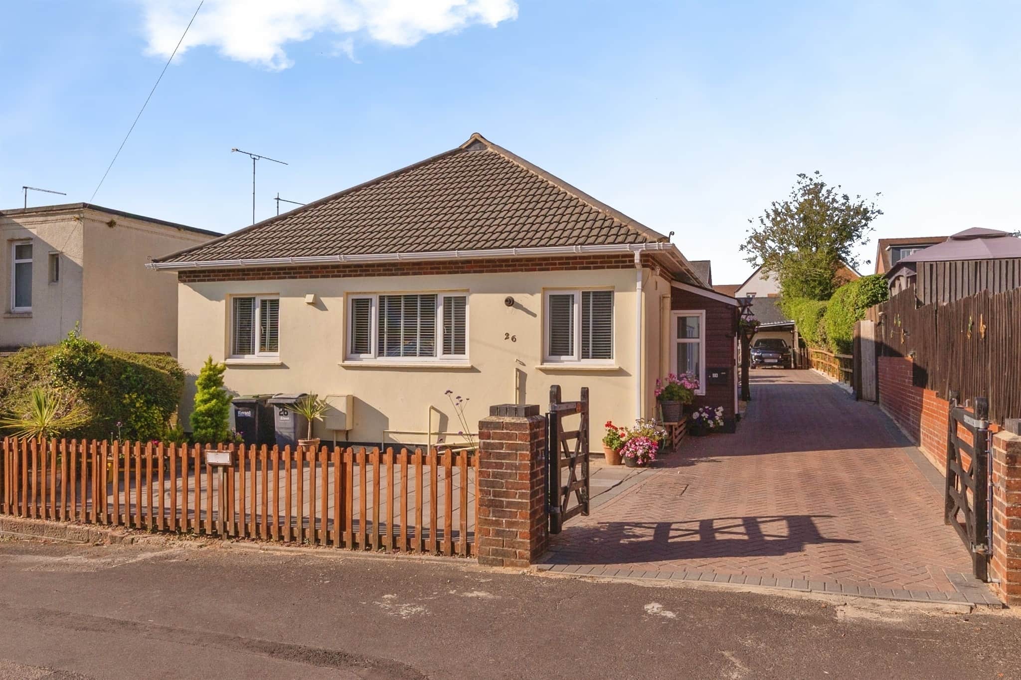 Property photo 0