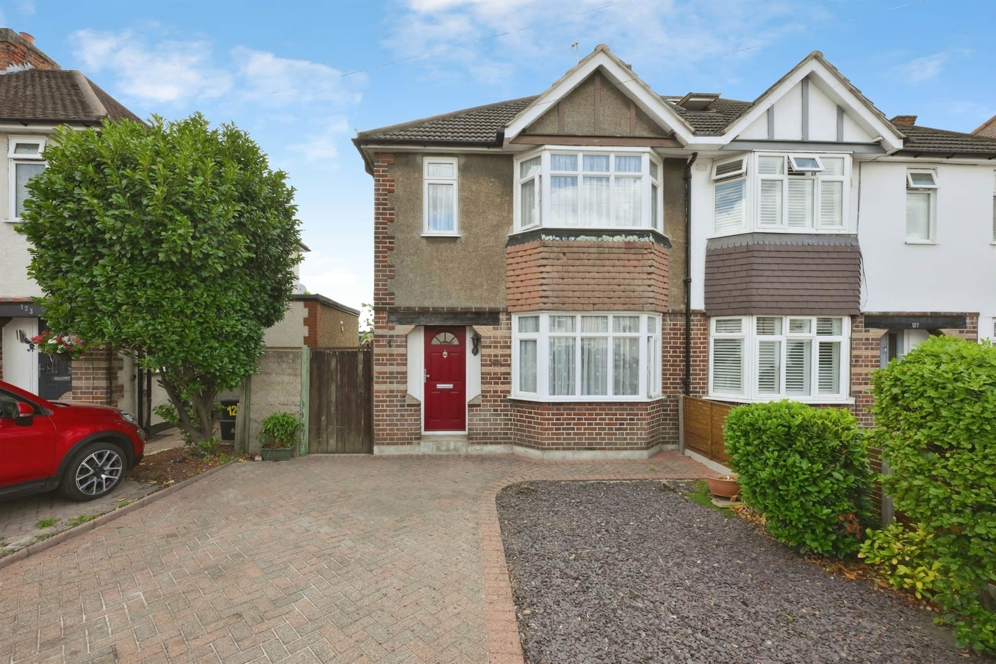 Property photo 0