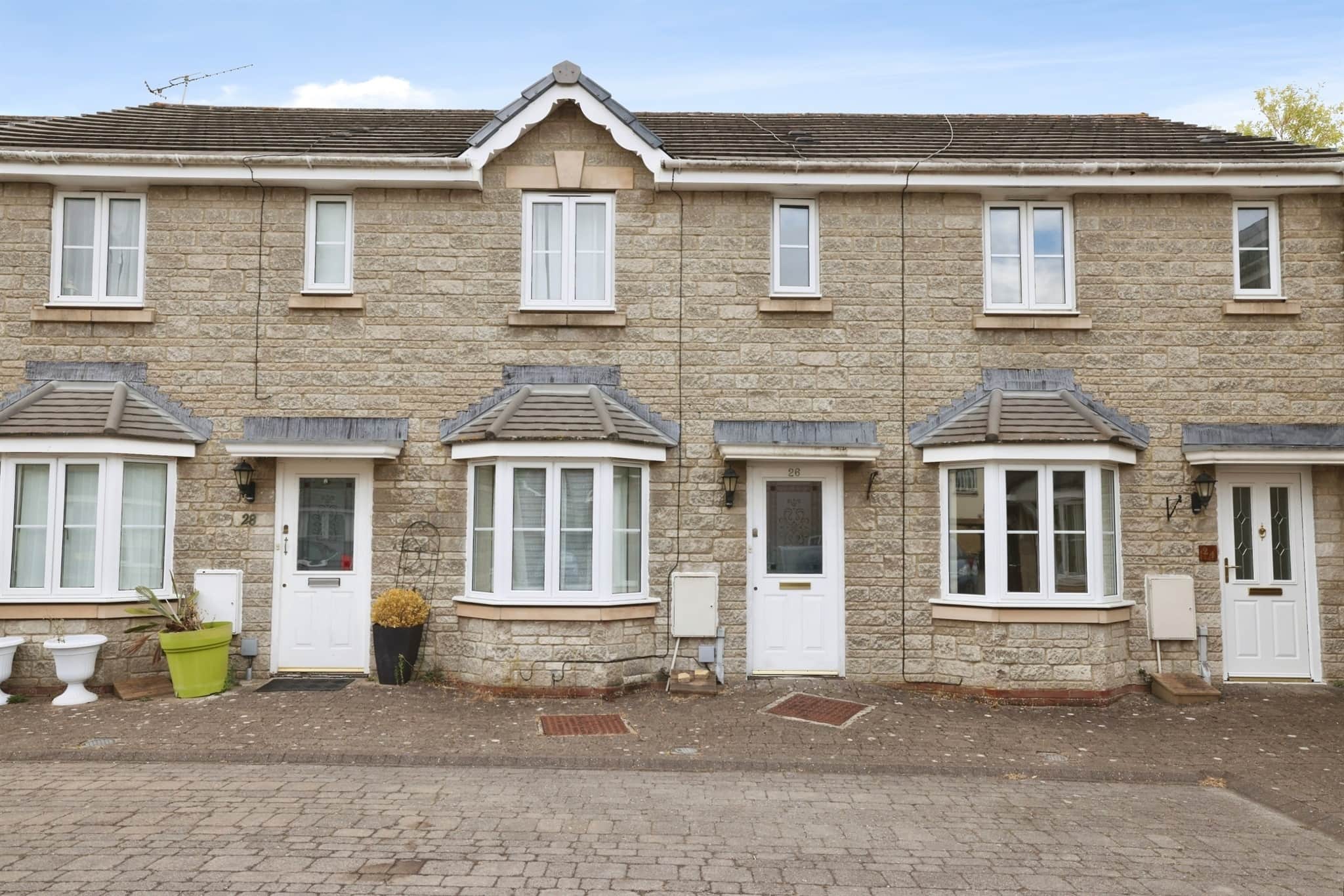 Property photo 0