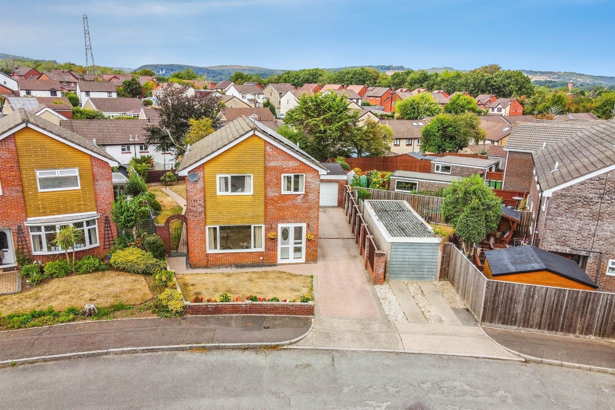 Property photo 0
