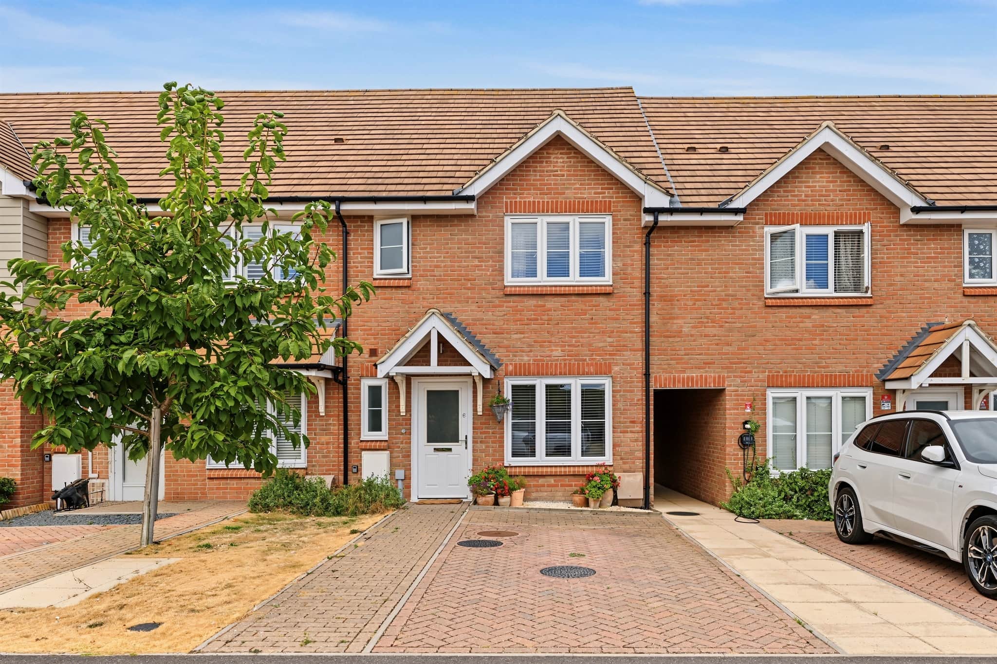 Property photo 0