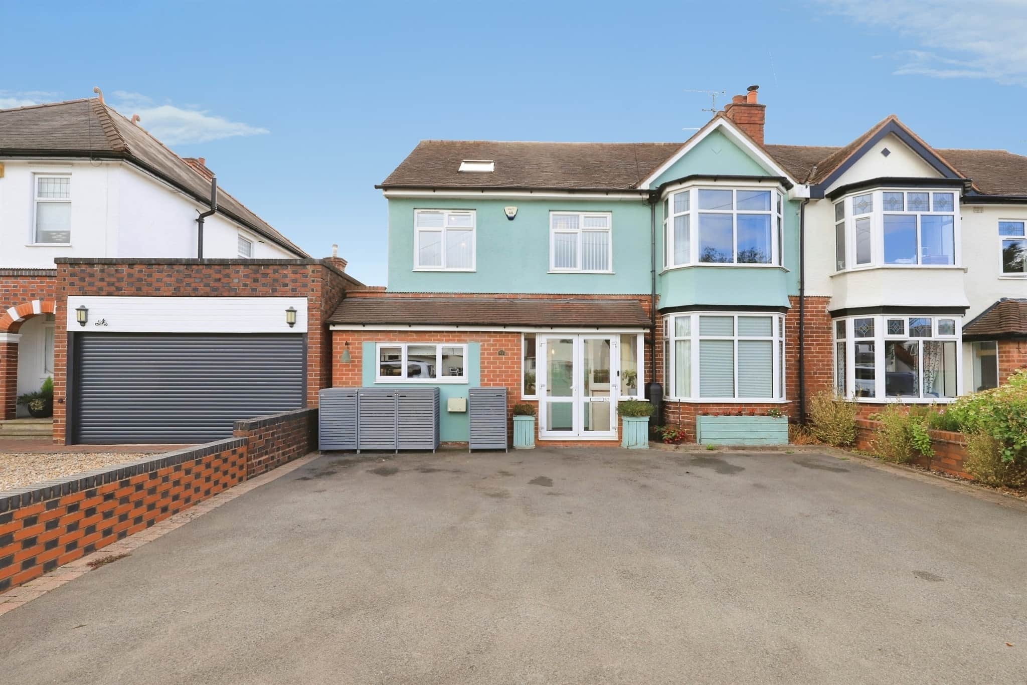 Property photo 0