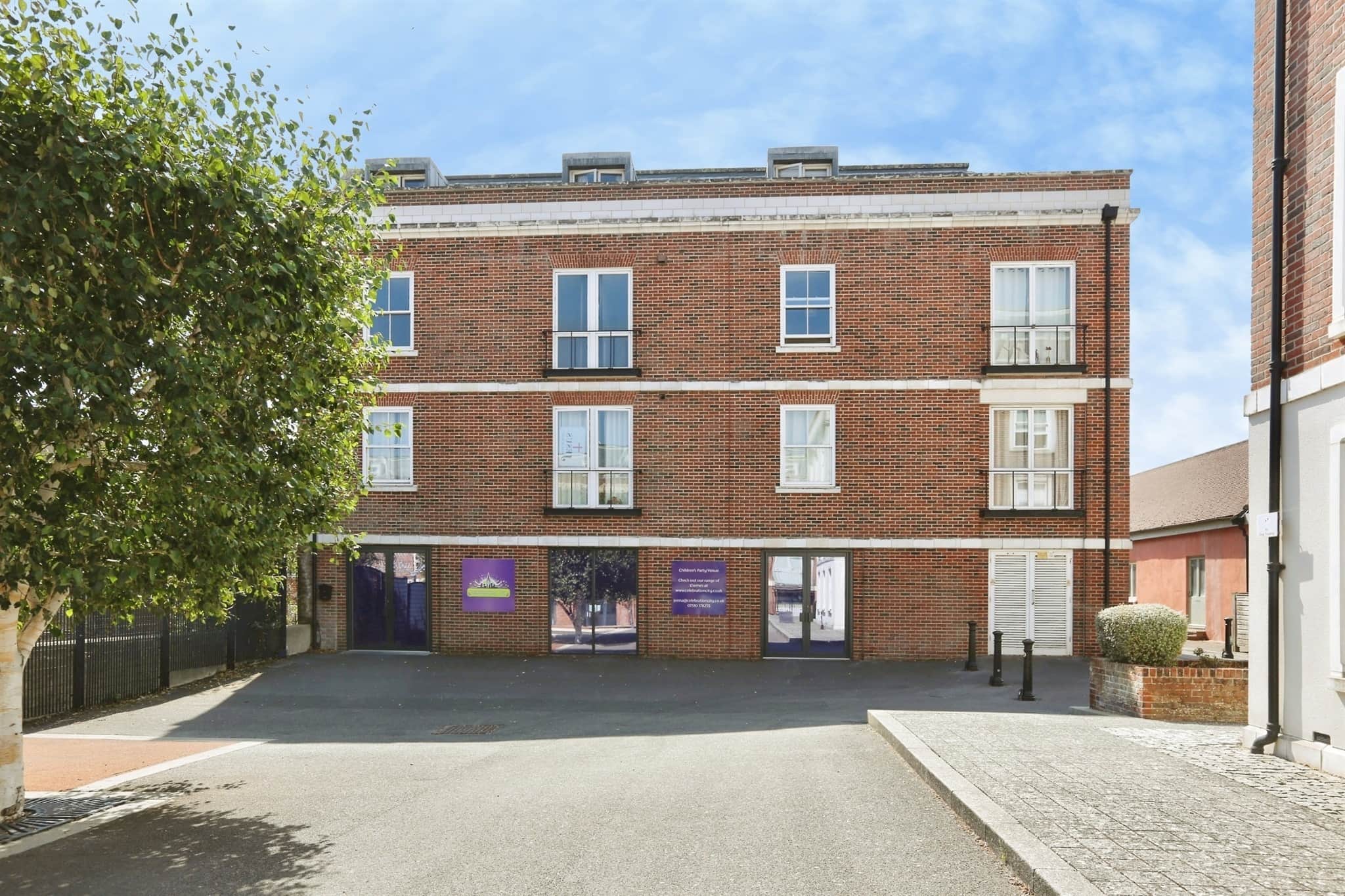 Property photo 0