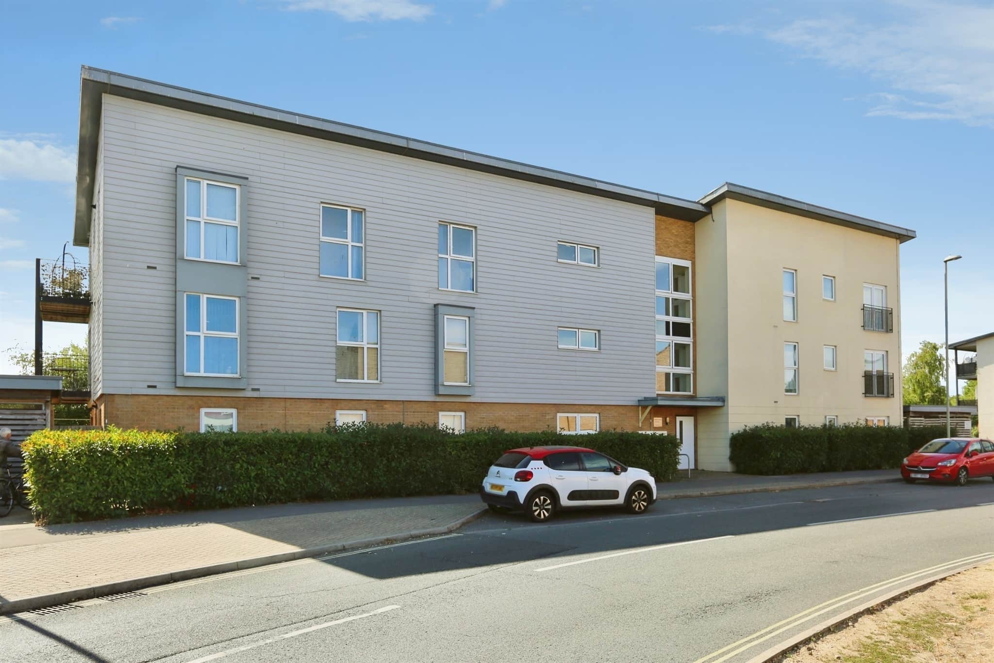 Property photo 0
