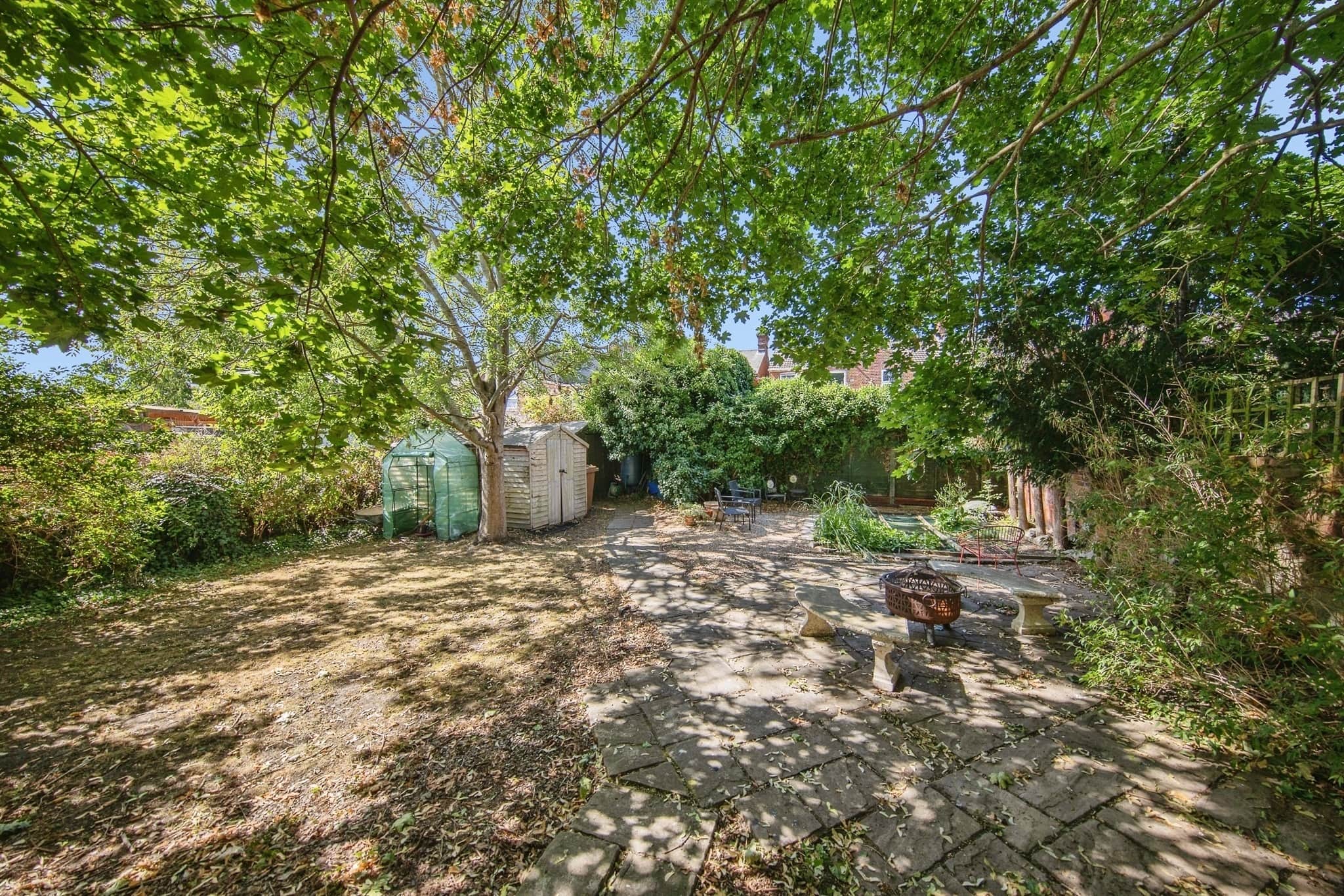 Property photo 32