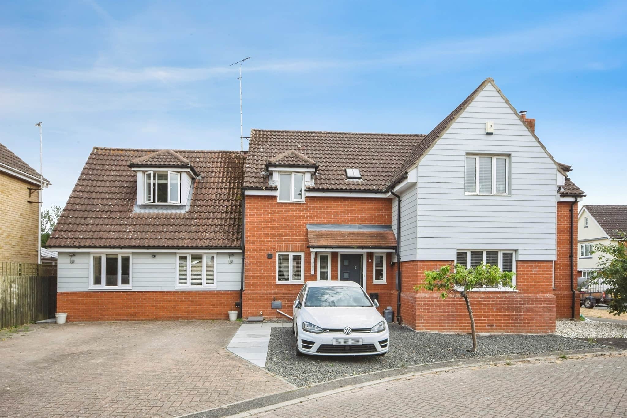 Property photo 0