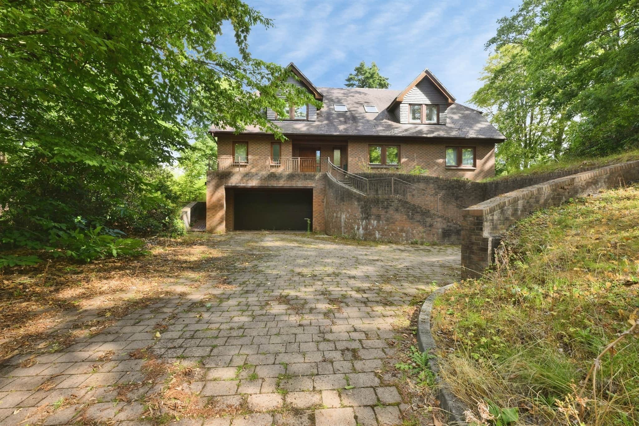 Property photo 0