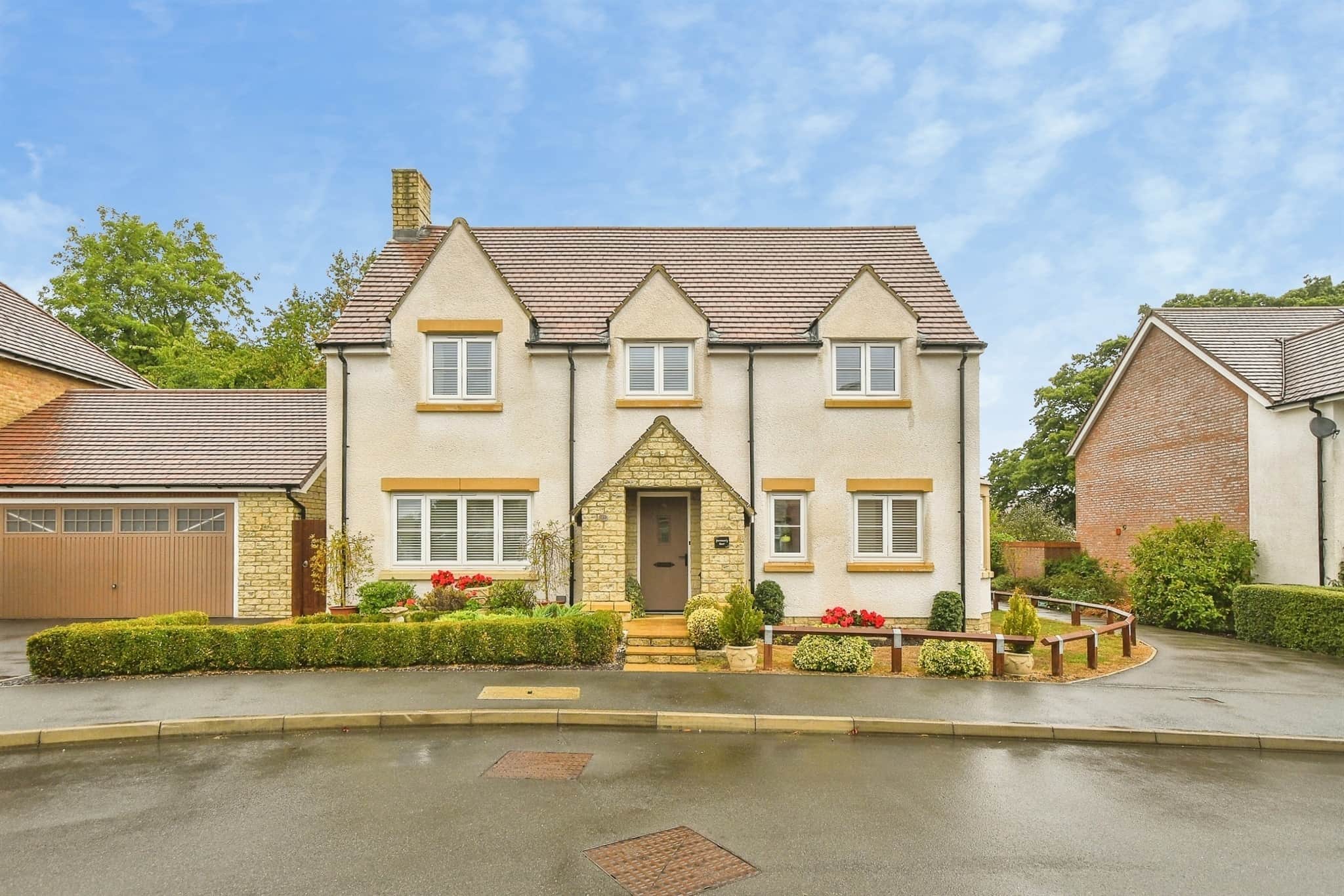 Property photo 0