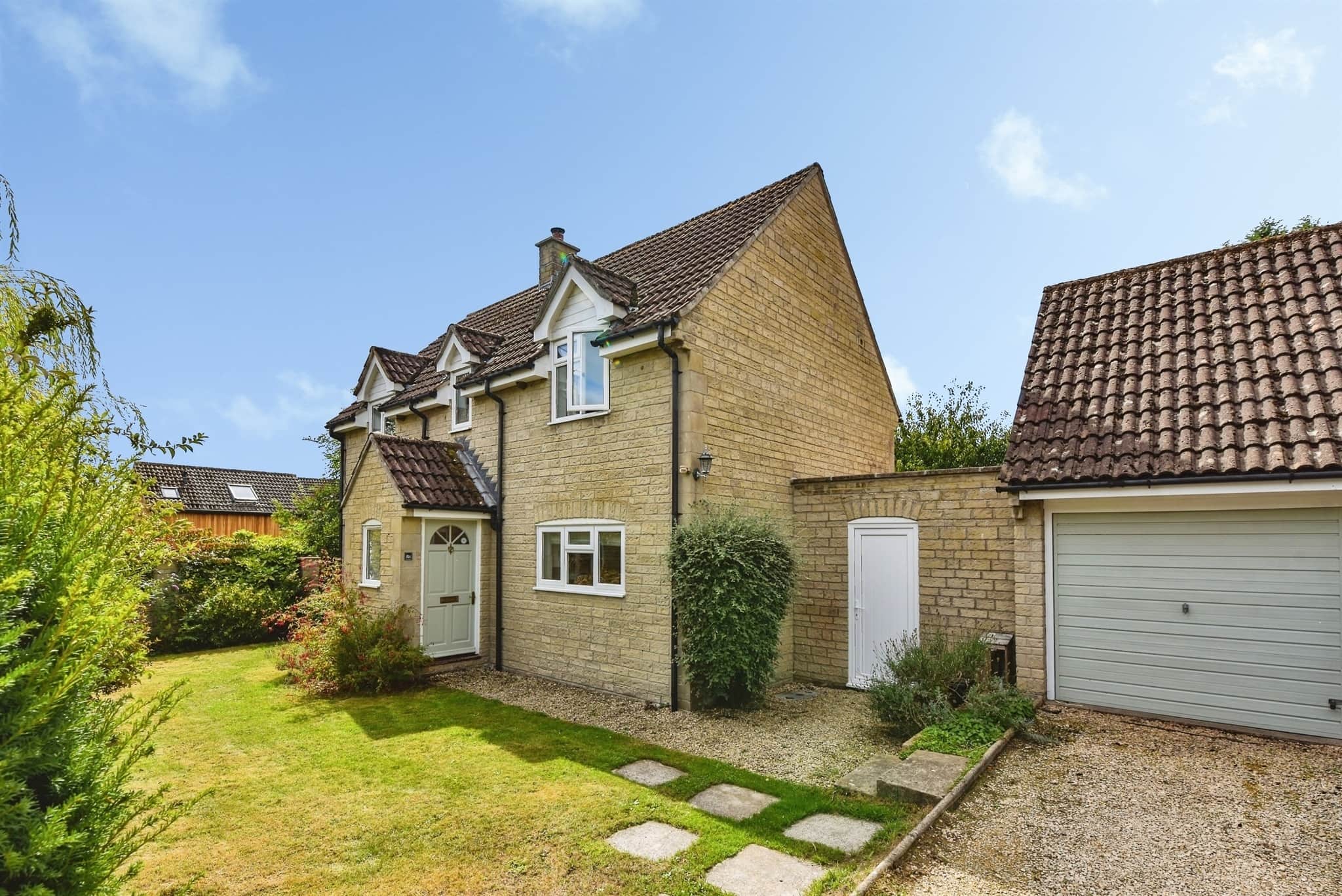 Property photo 0