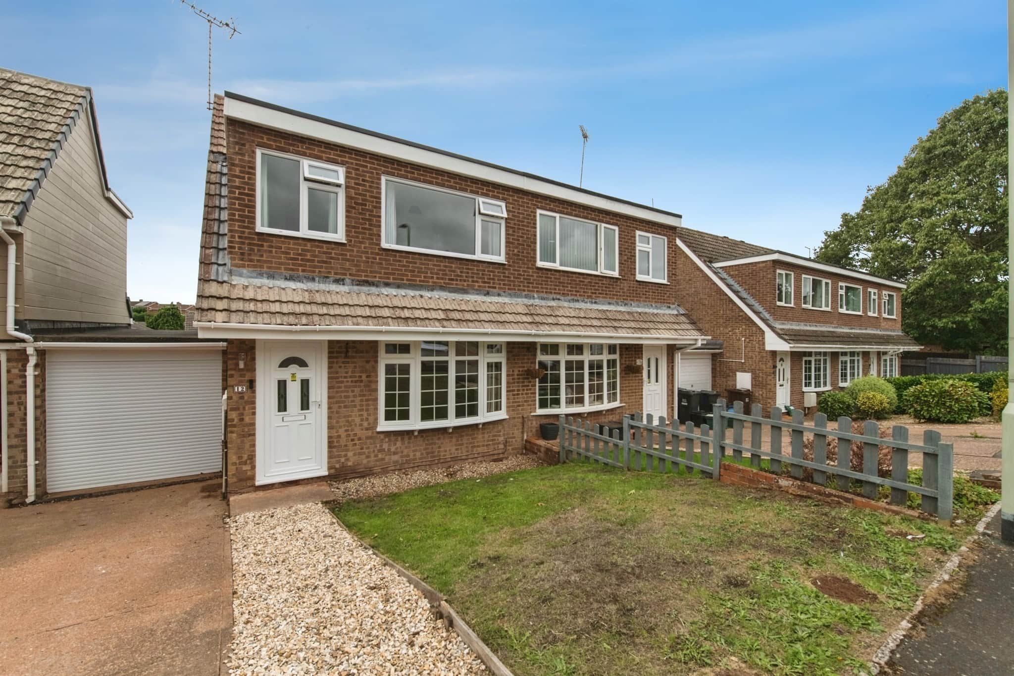 Property photo 0