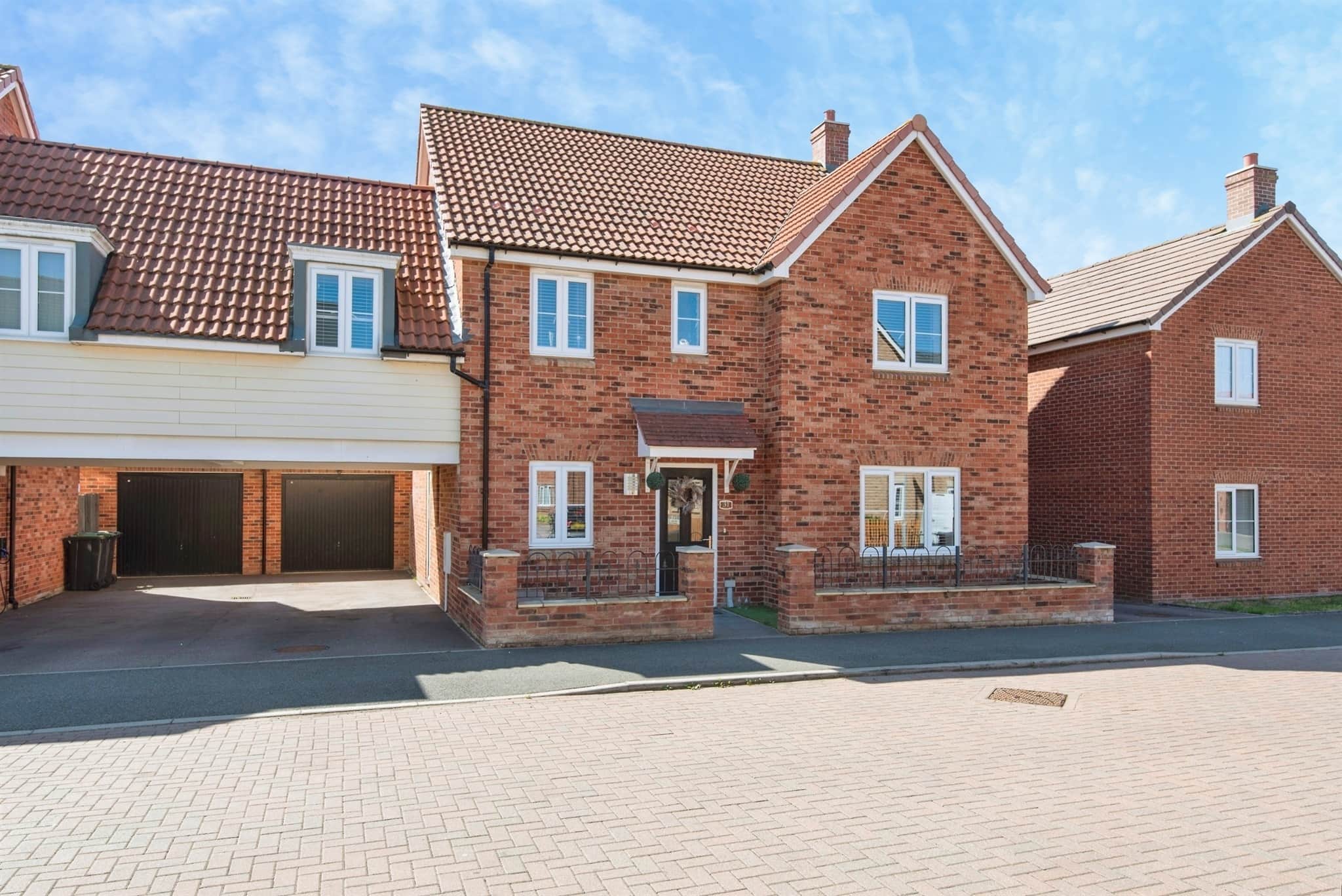 Property photo 0