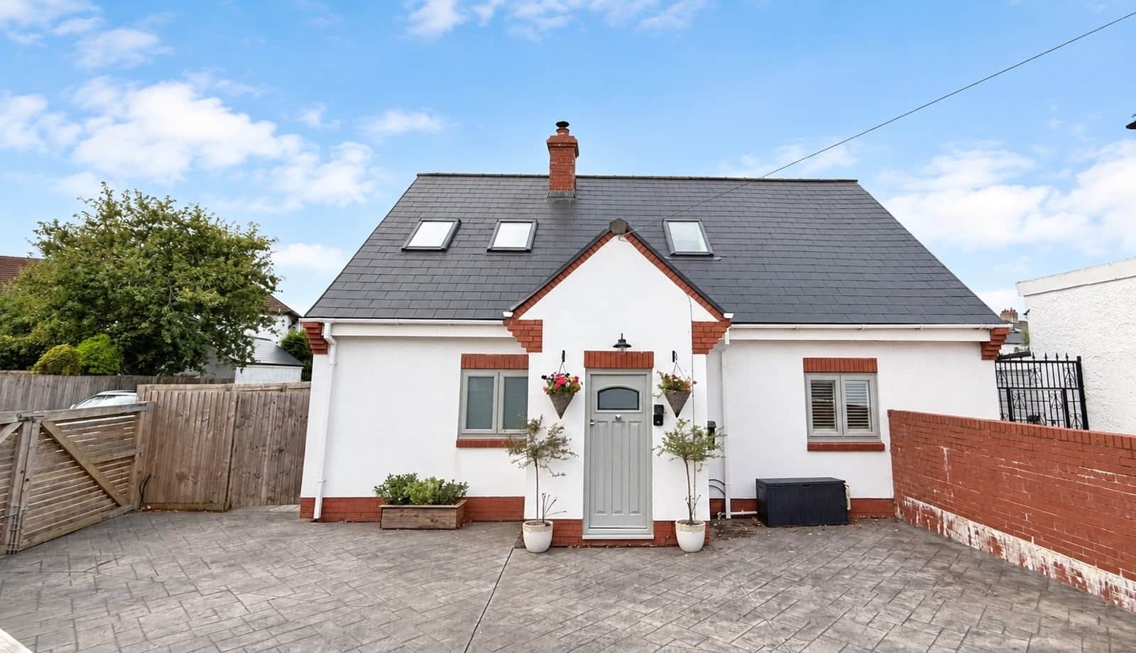 Property photo 0
