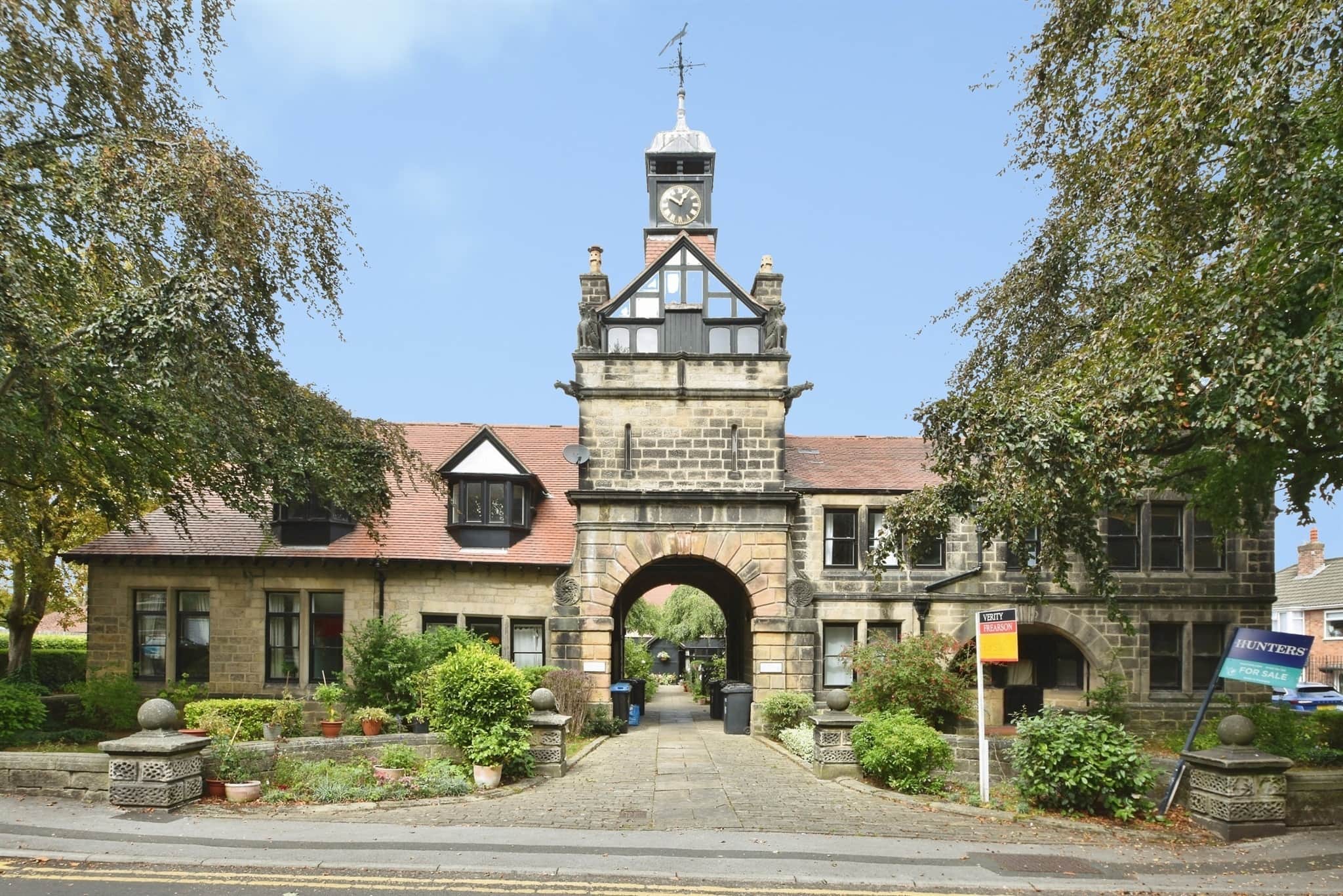 Property photo 0
