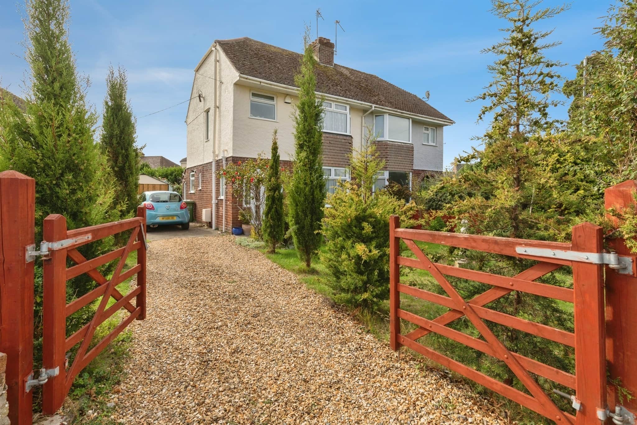 Property photo 0