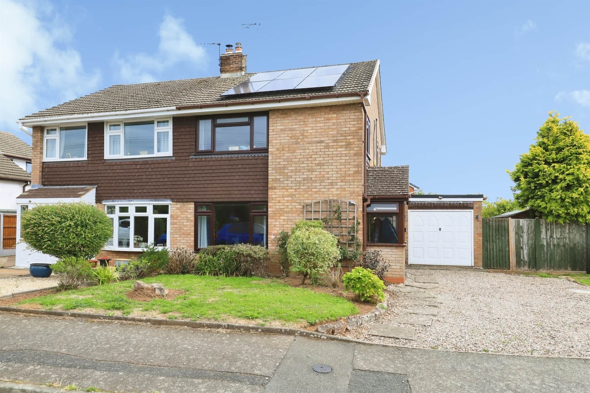 Property photo 0