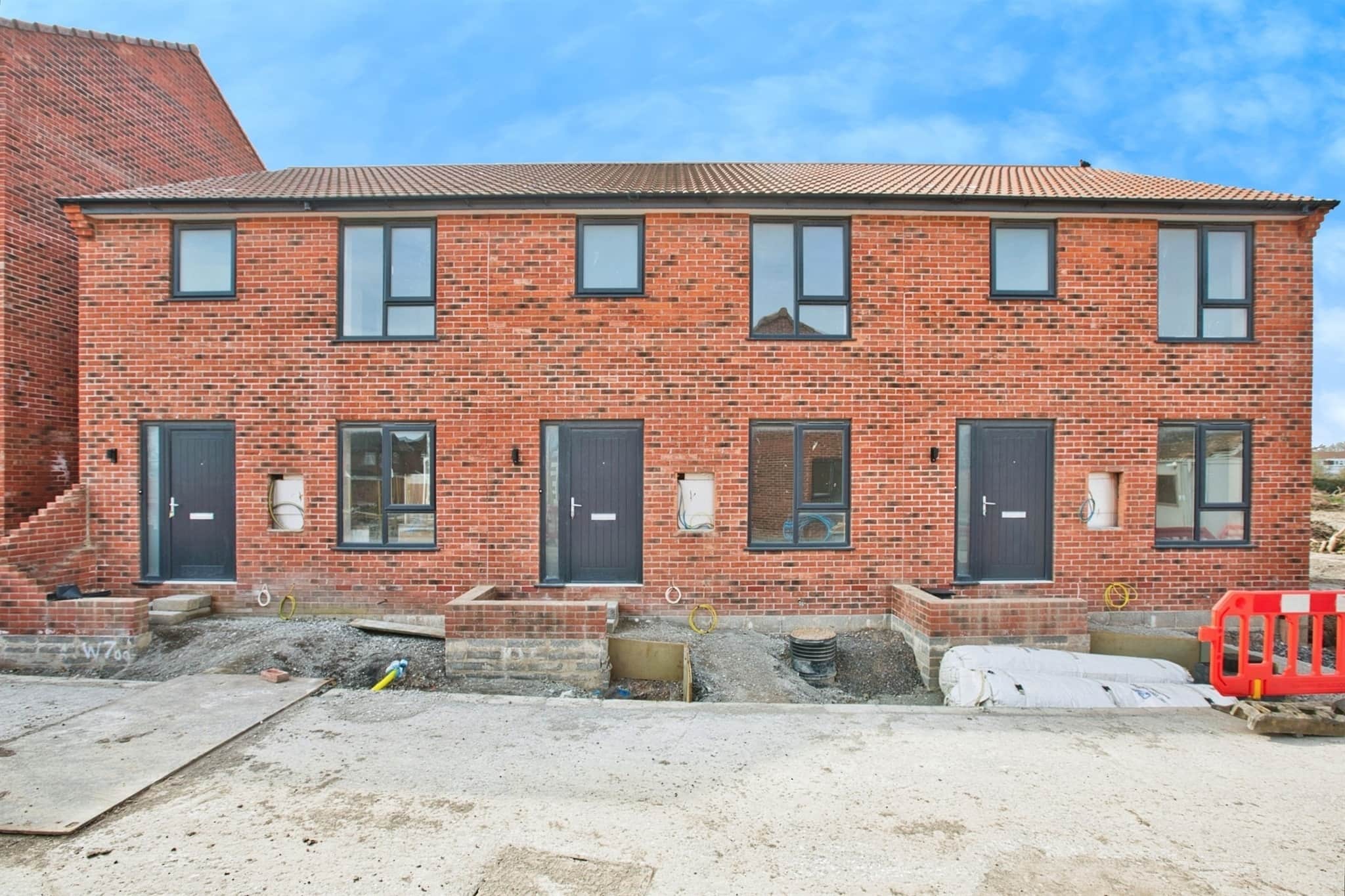 Property photo 0