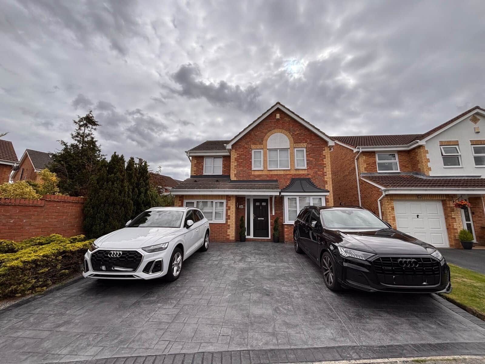 Property photo 0