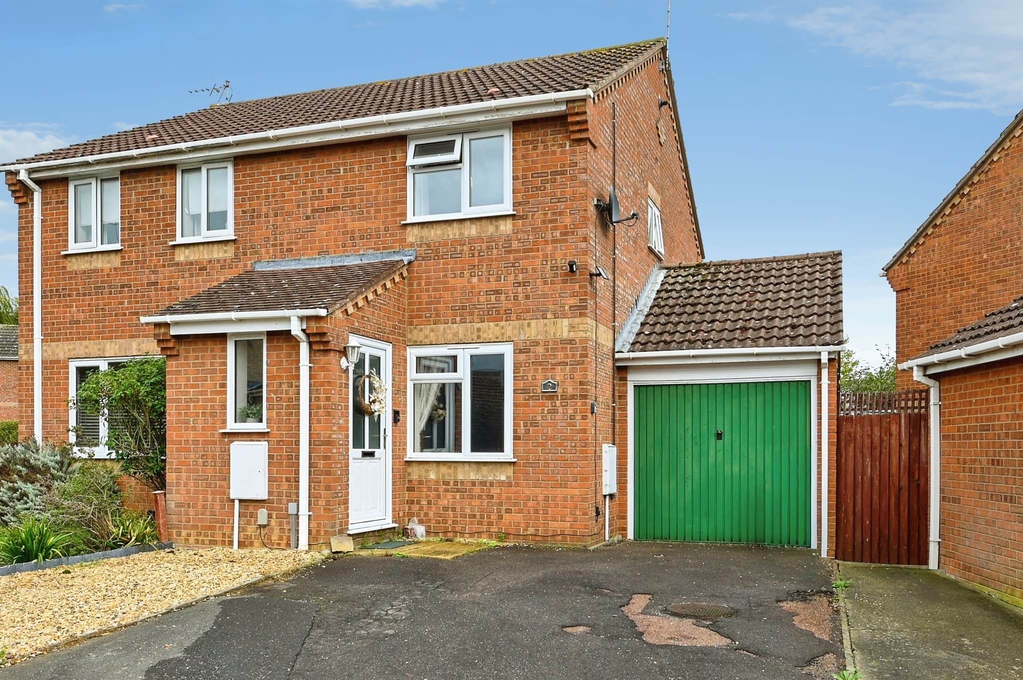 Property photo 0