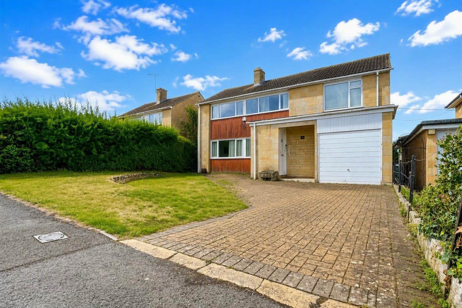 Property photo 0
