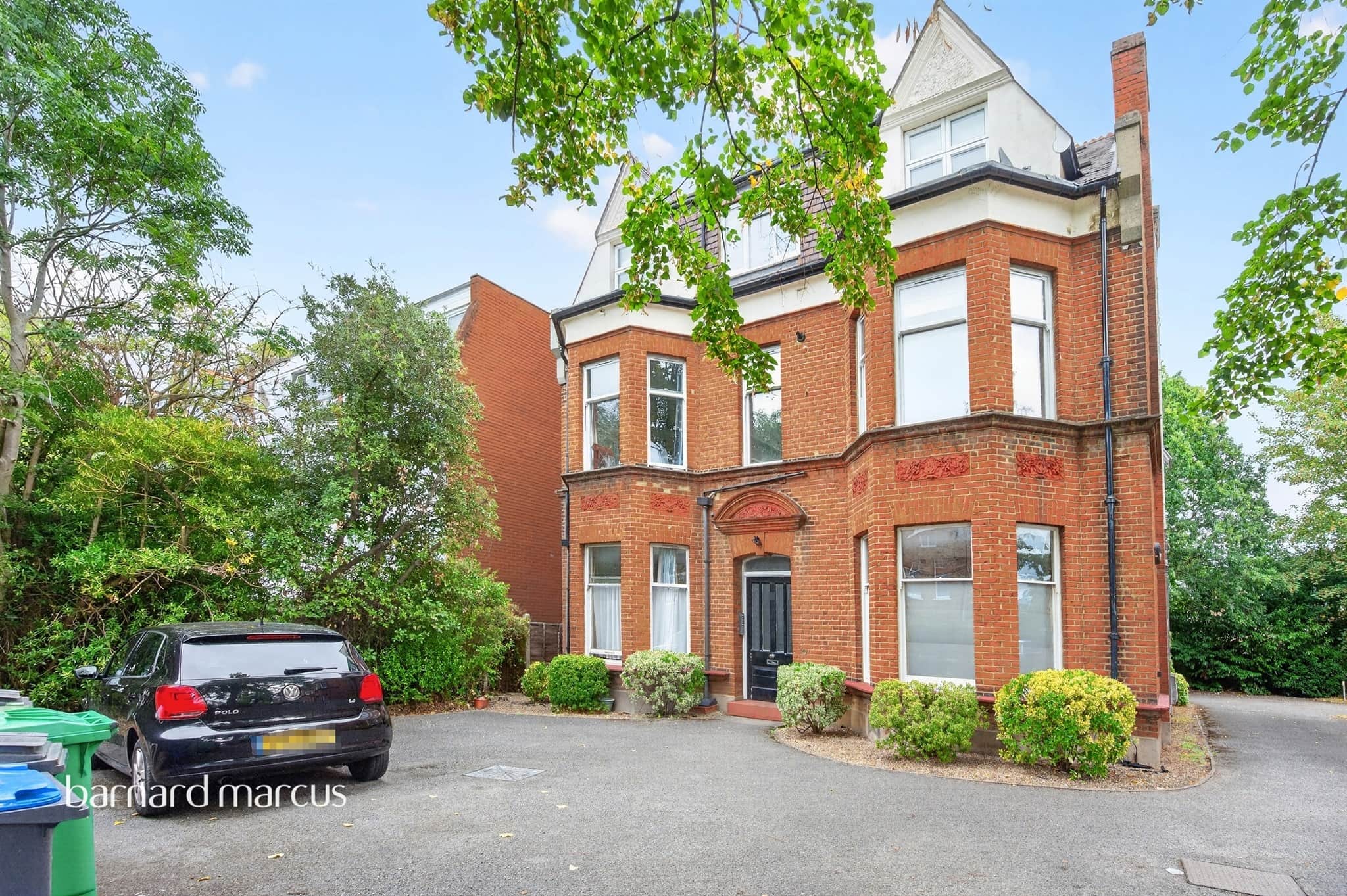 Property photo 0