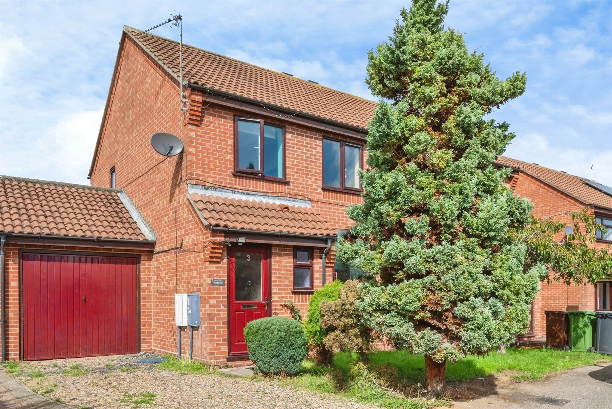 Property photo 0