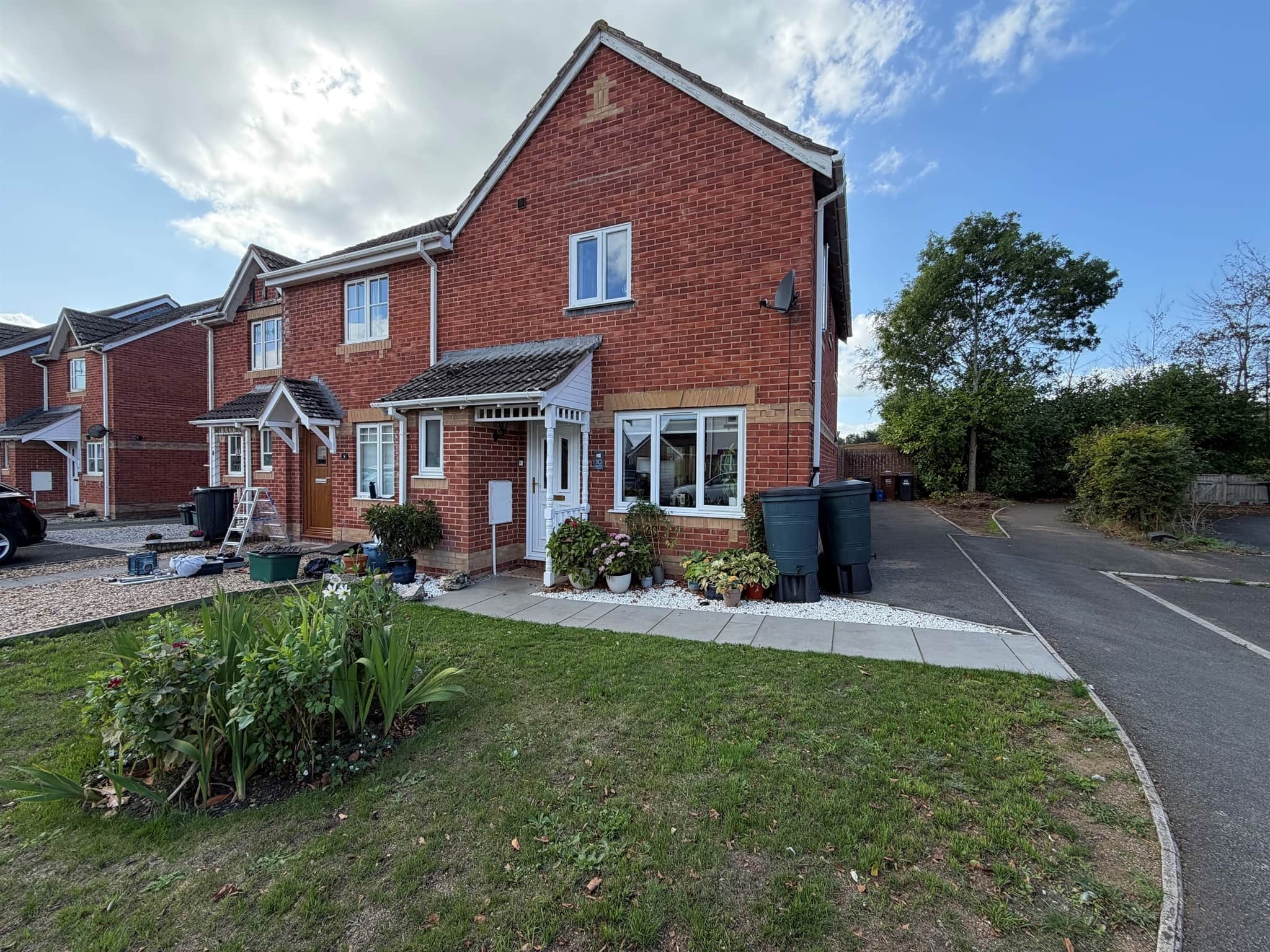 Property photo 0