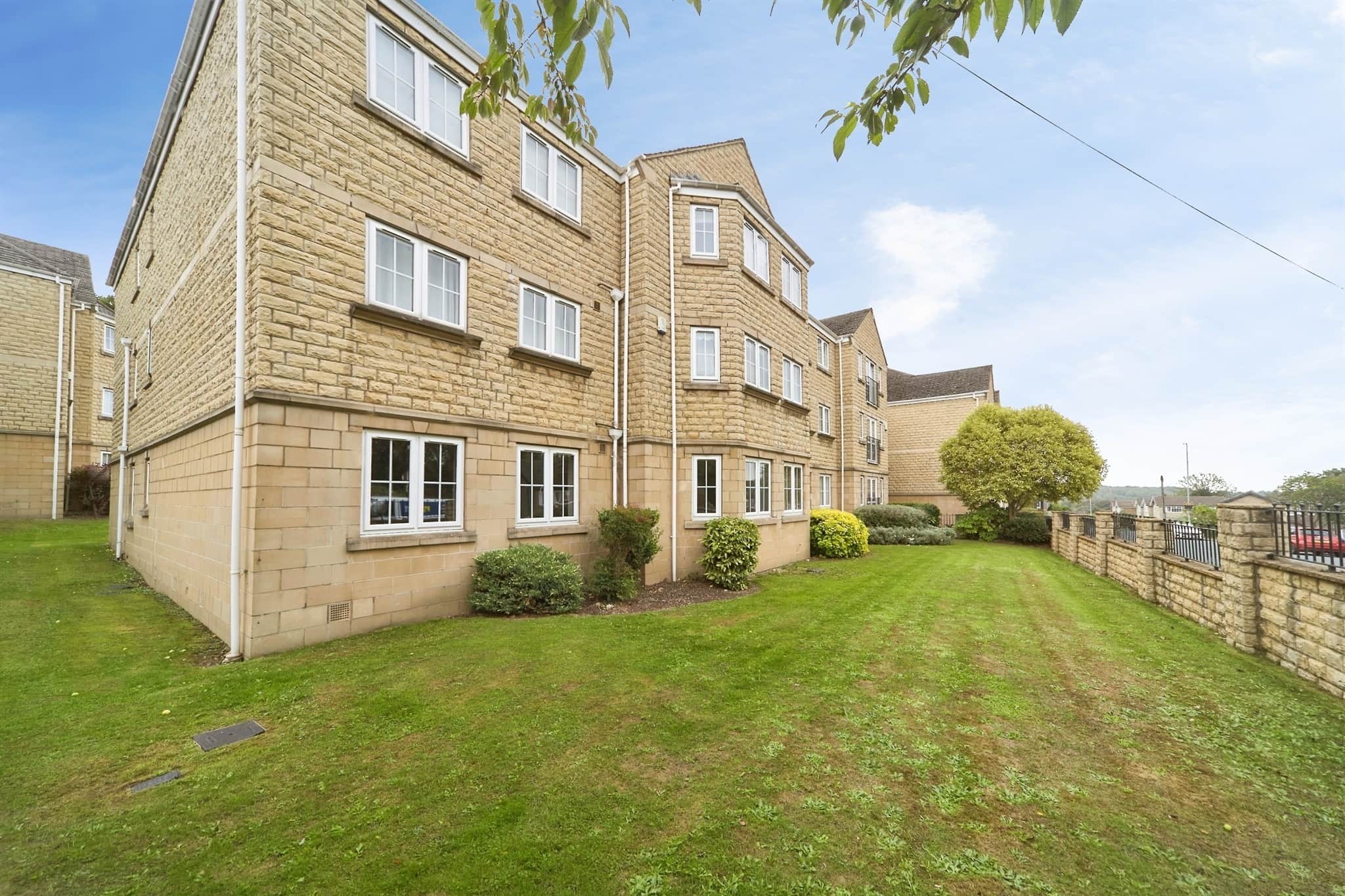 Property photo 0