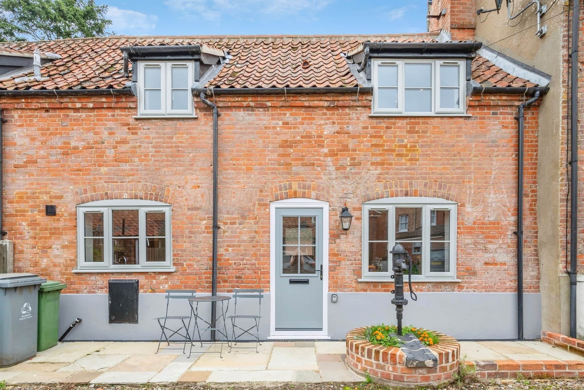 Property photo 0