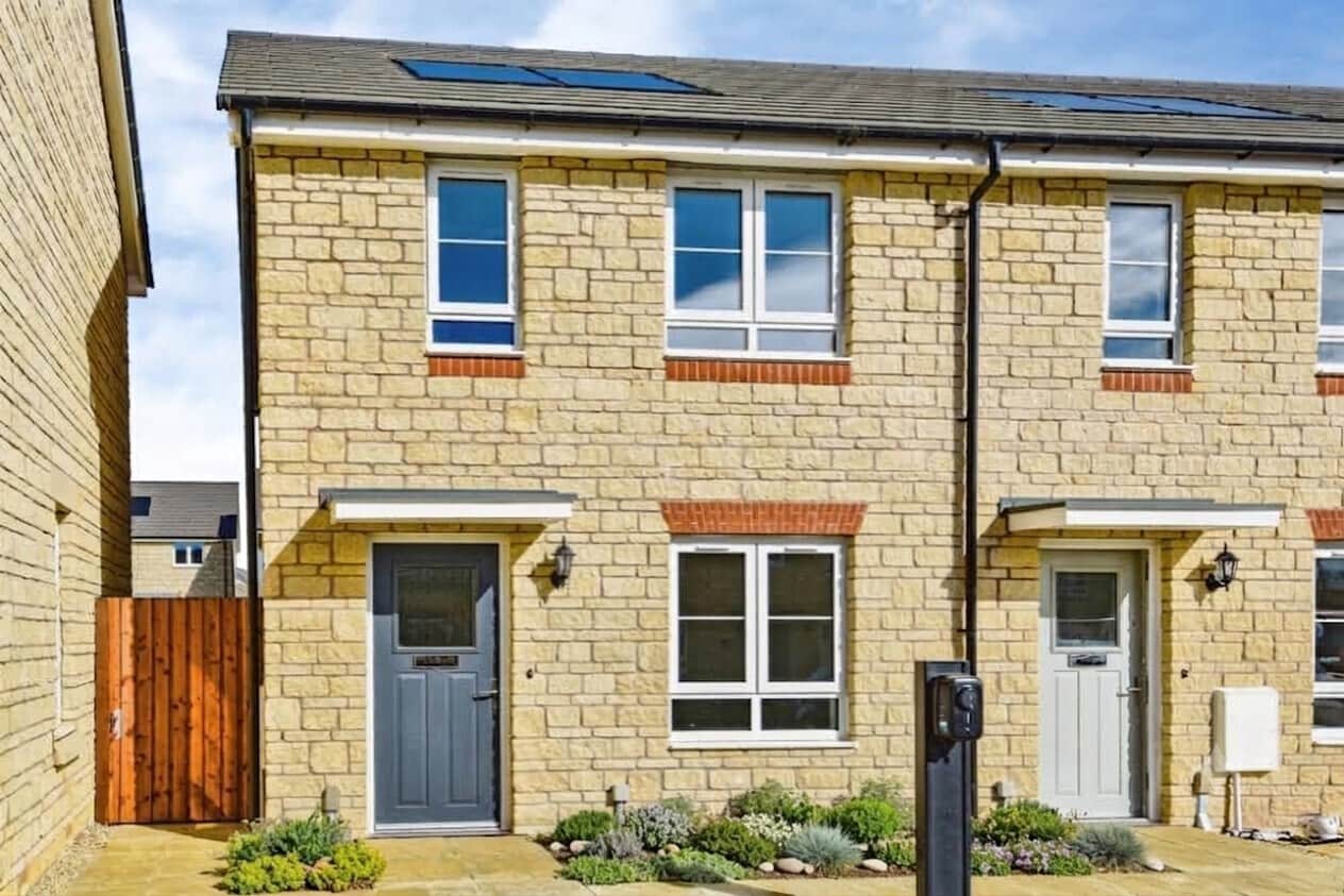 Property photo 0