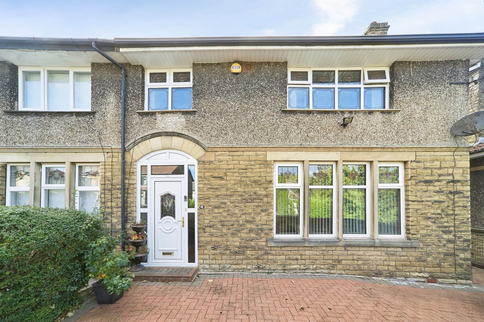 Property photo 0